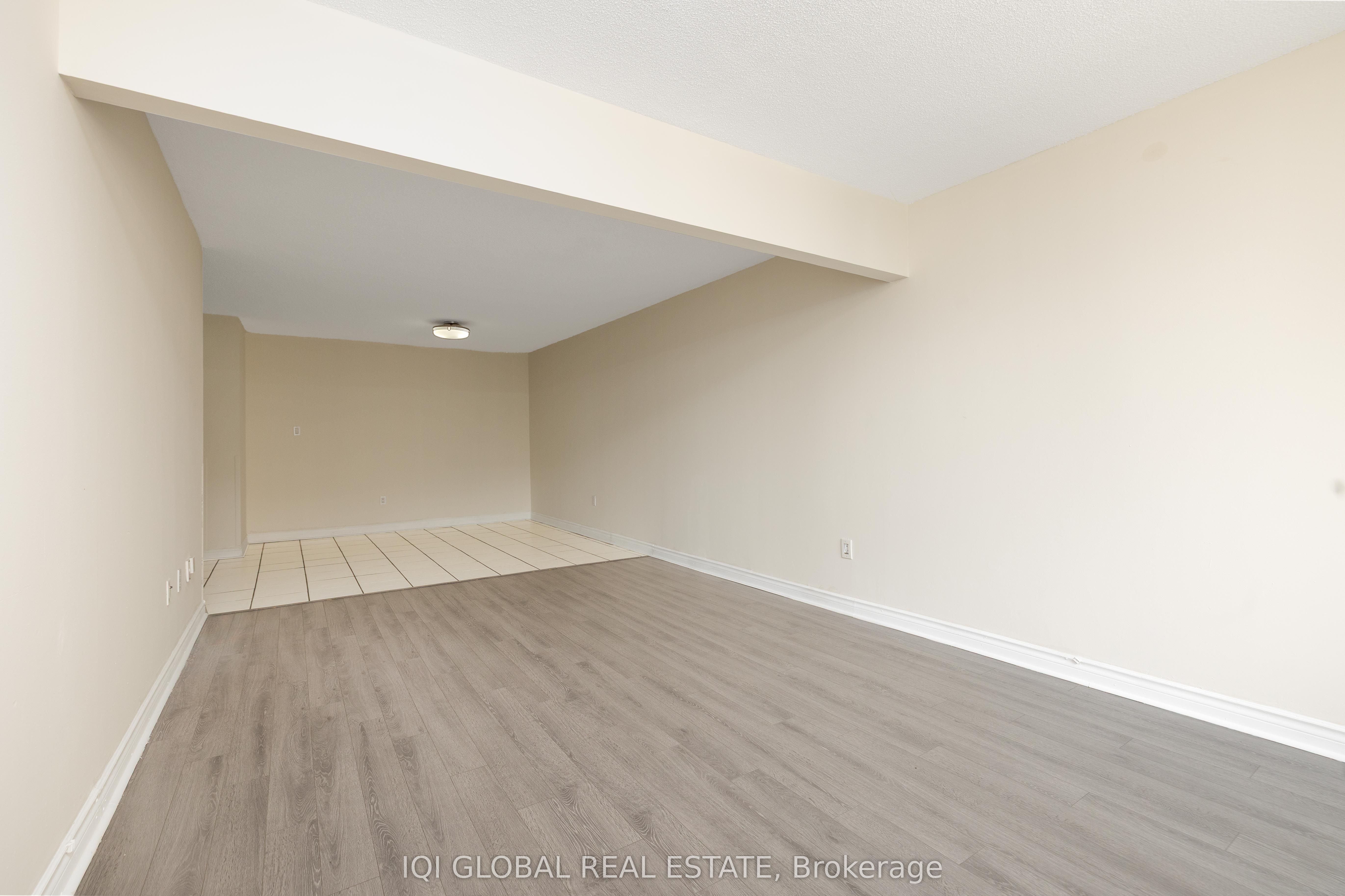 390 Dixon Road 1516 Property Photo 23
