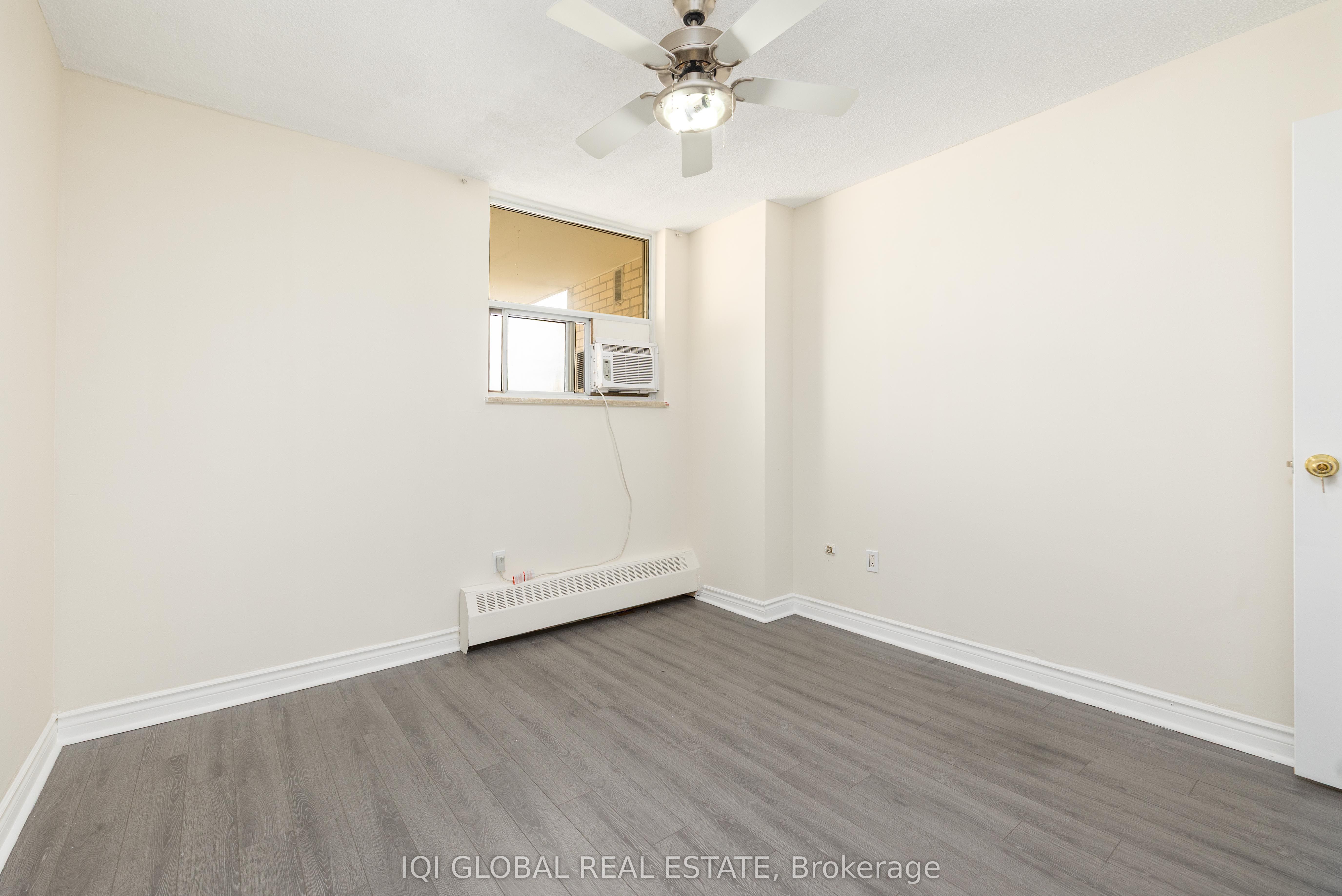 390 Dixon Road 1516 Property Photo 29