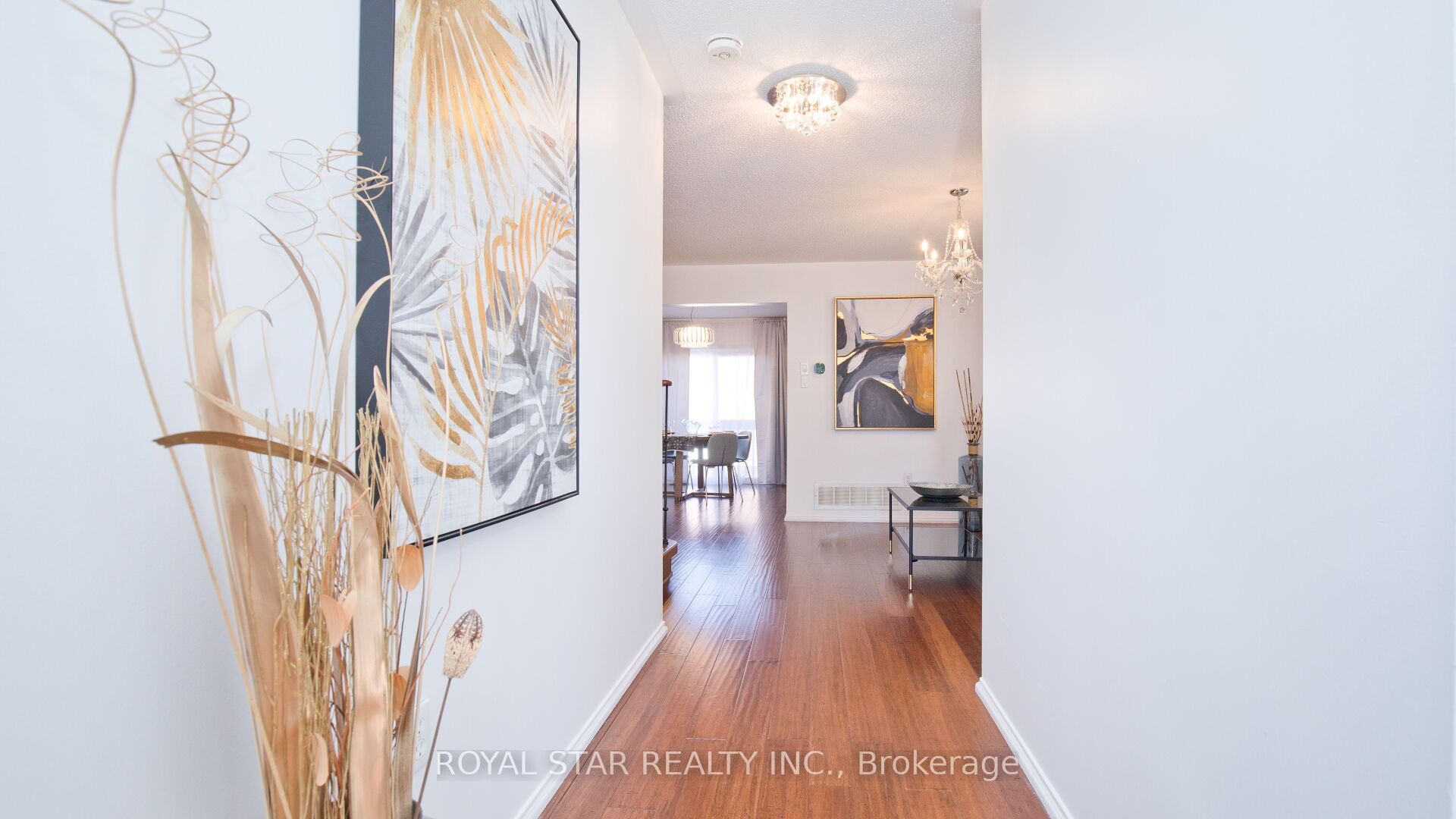 13 Waterdale Road Property Photo 4