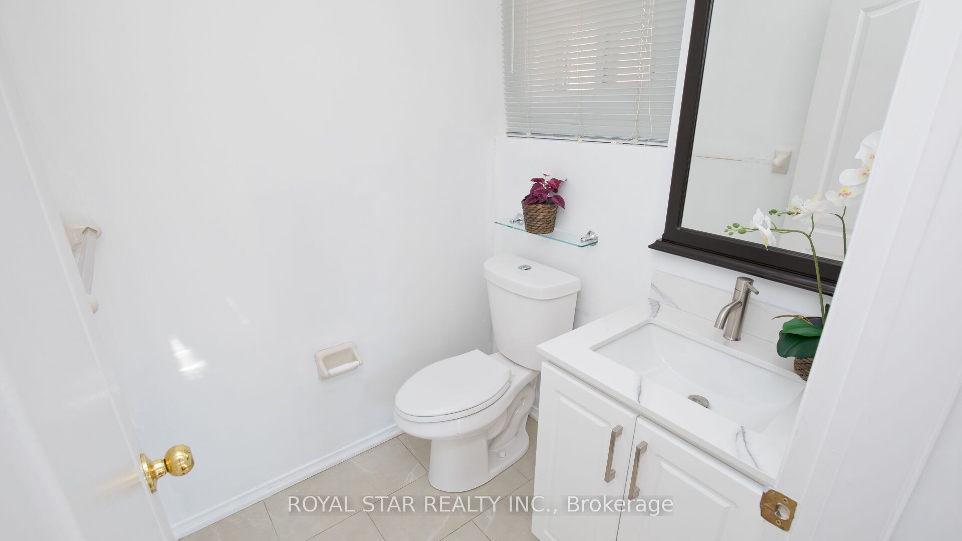 13 Waterdale Road Property Photo 15