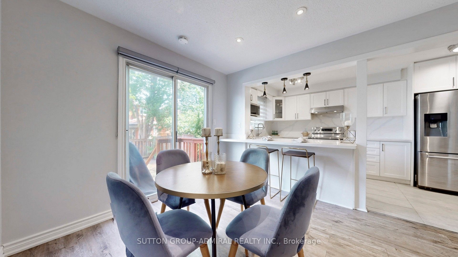 760 Ashprior Avenue Property Photo 8