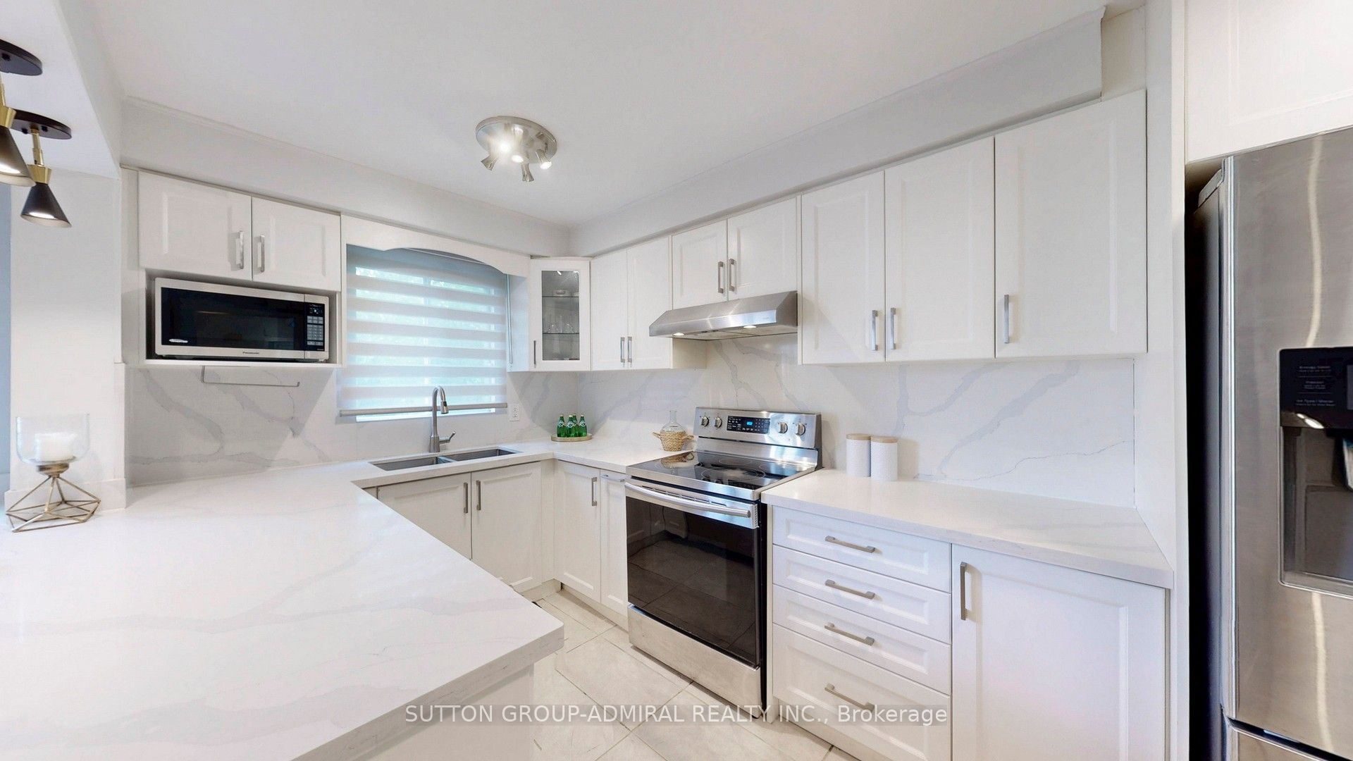 760 Ashprior Avenue Property Photo 11