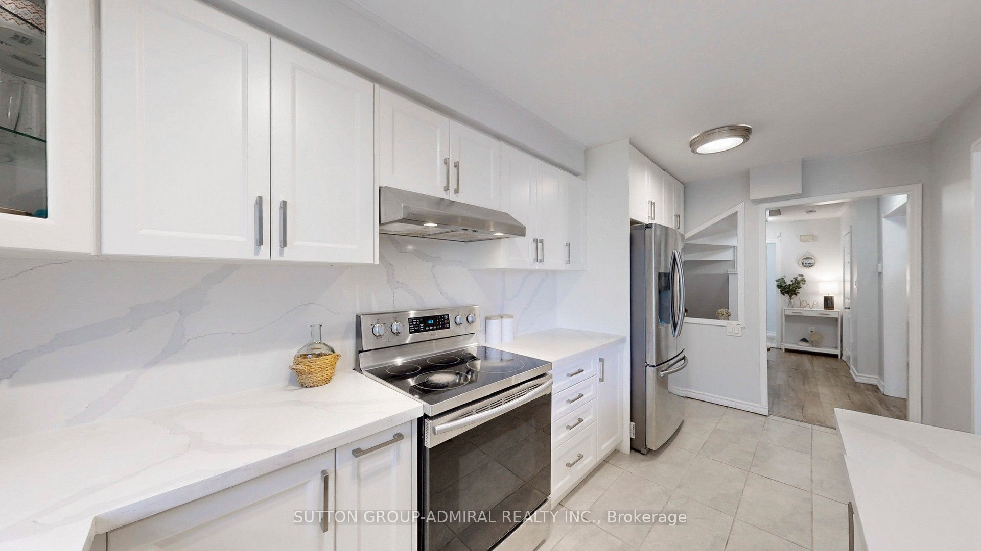 760 Ashprior Avenue Property Photo 12