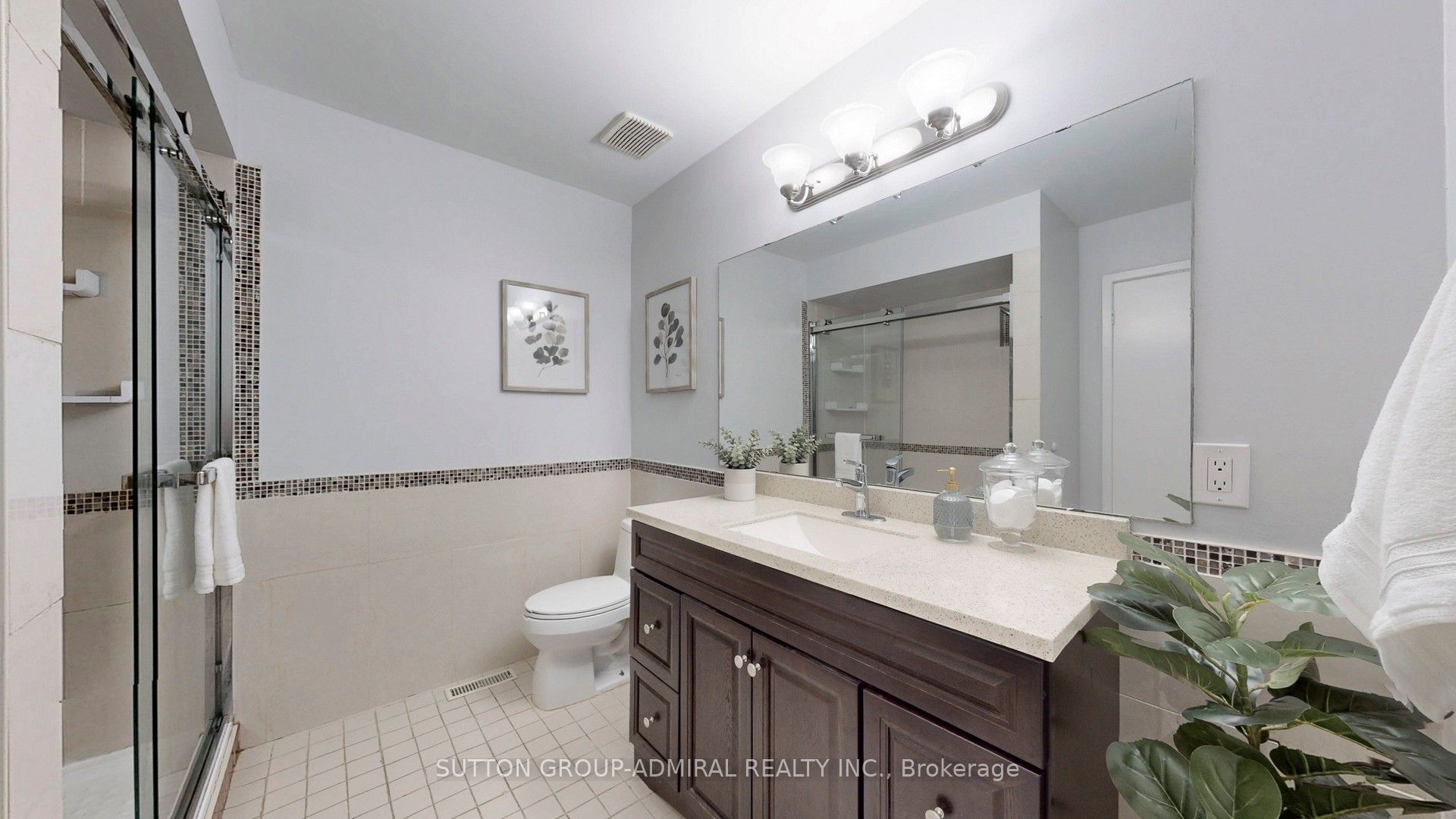 760 Ashprior Avenue Property Photo 17
