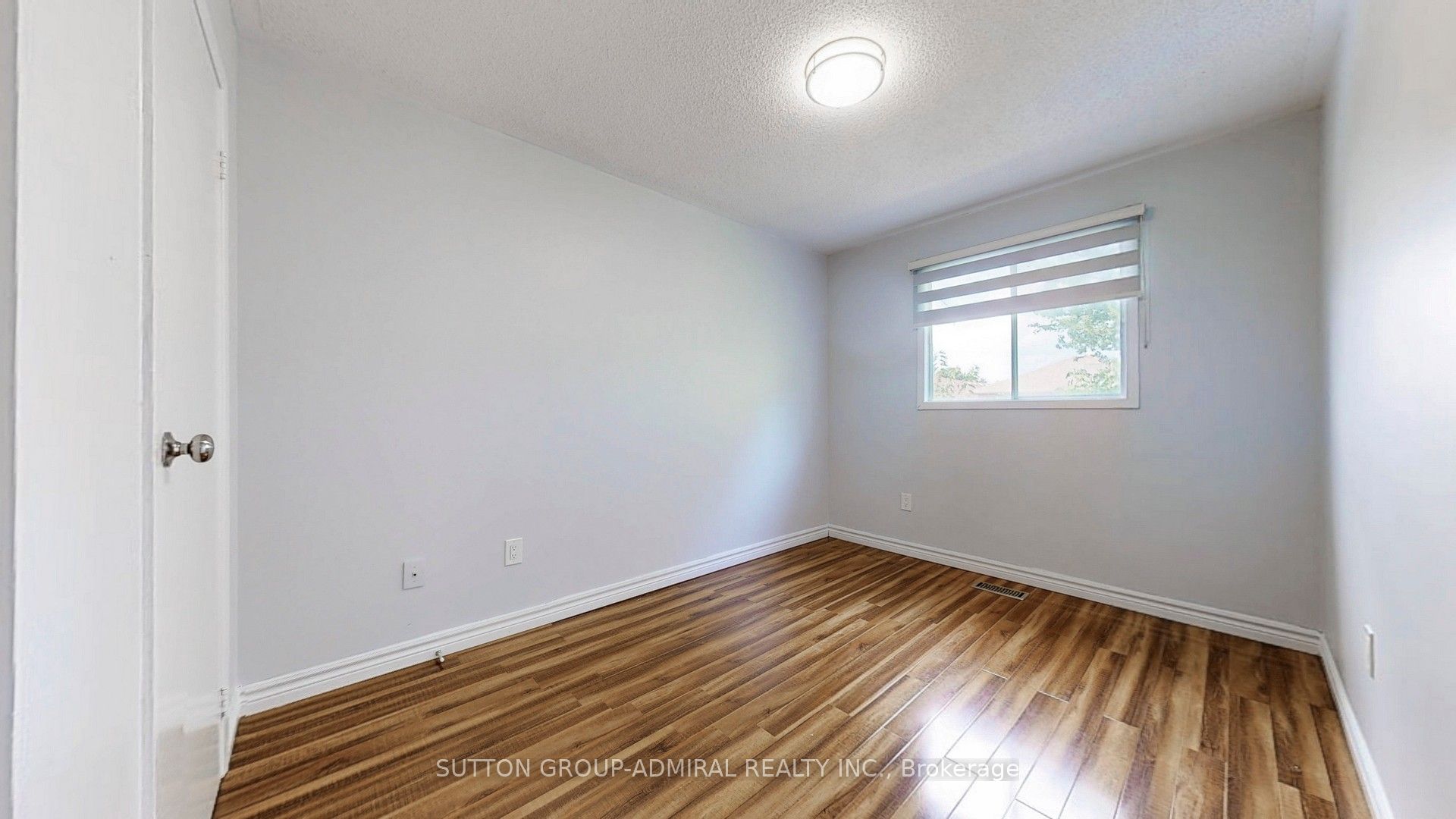 760 Ashprior Avenue Property Photo 21