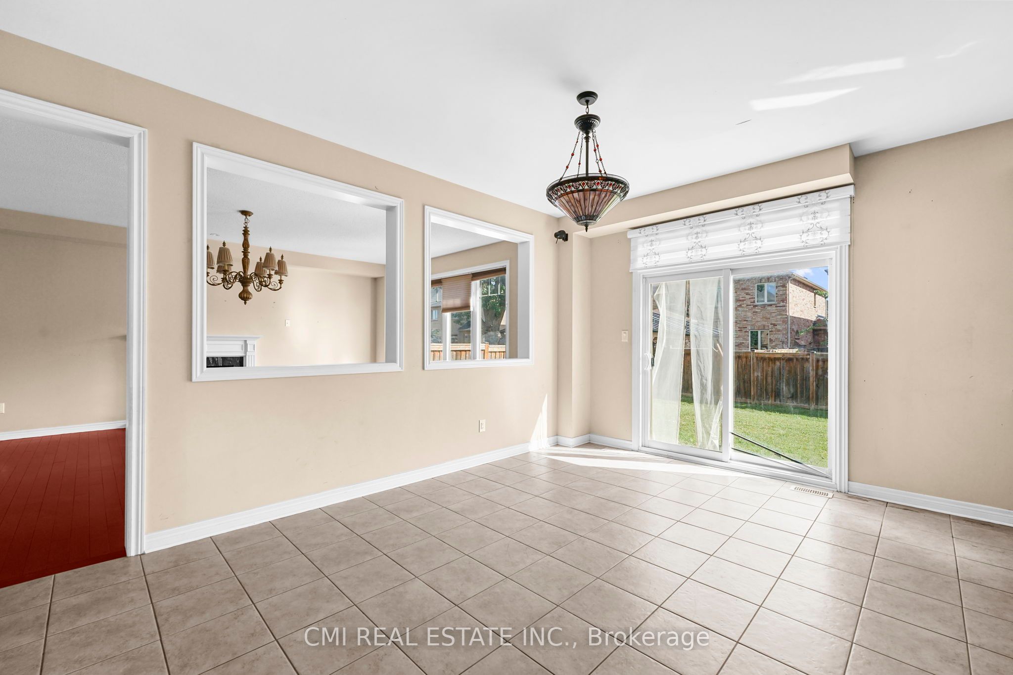 5 Decorso Drive N Property Photo 17