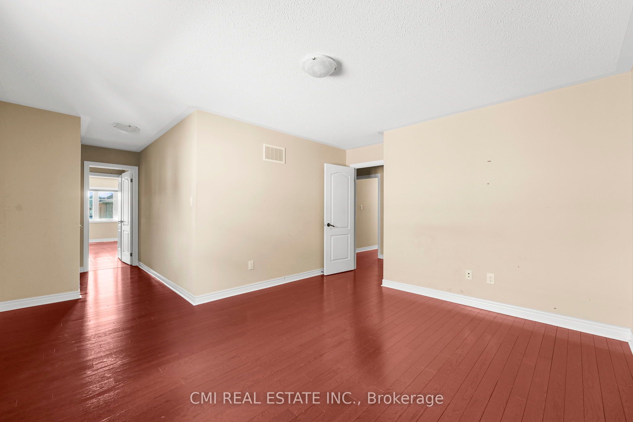 5 Decorso Drive N Property Photo 24