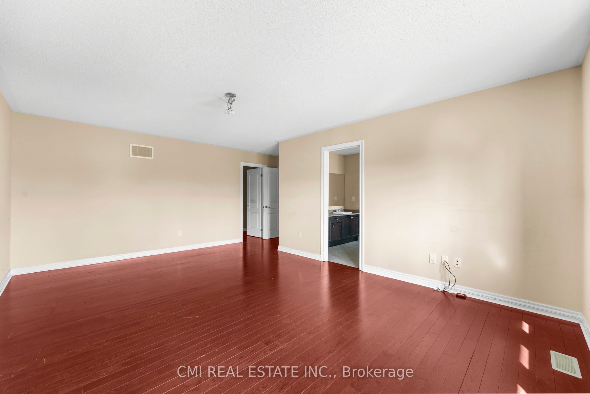 5 Decorso Drive N Property Photo 26