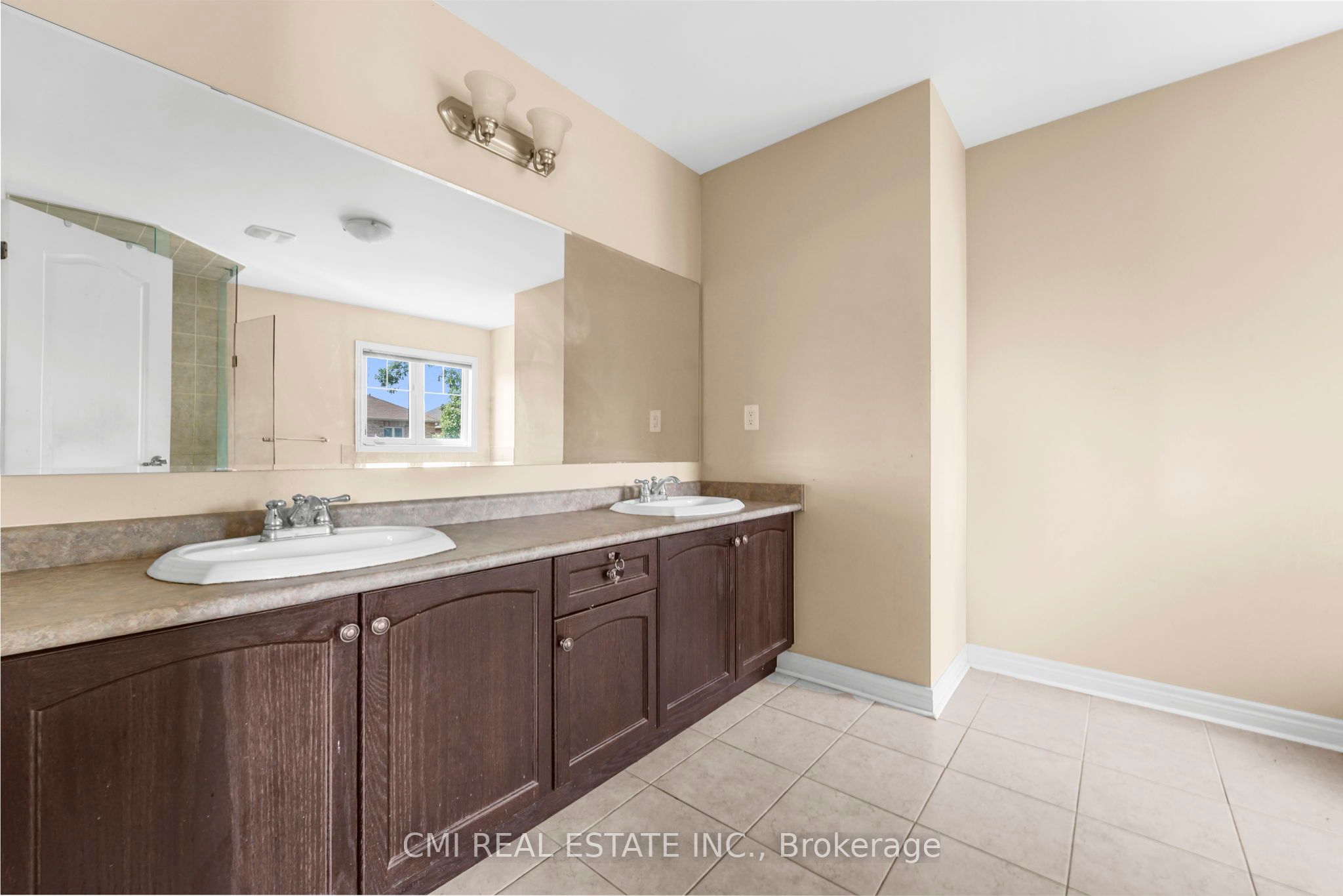 5 Decorso Drive N Property Photo 33