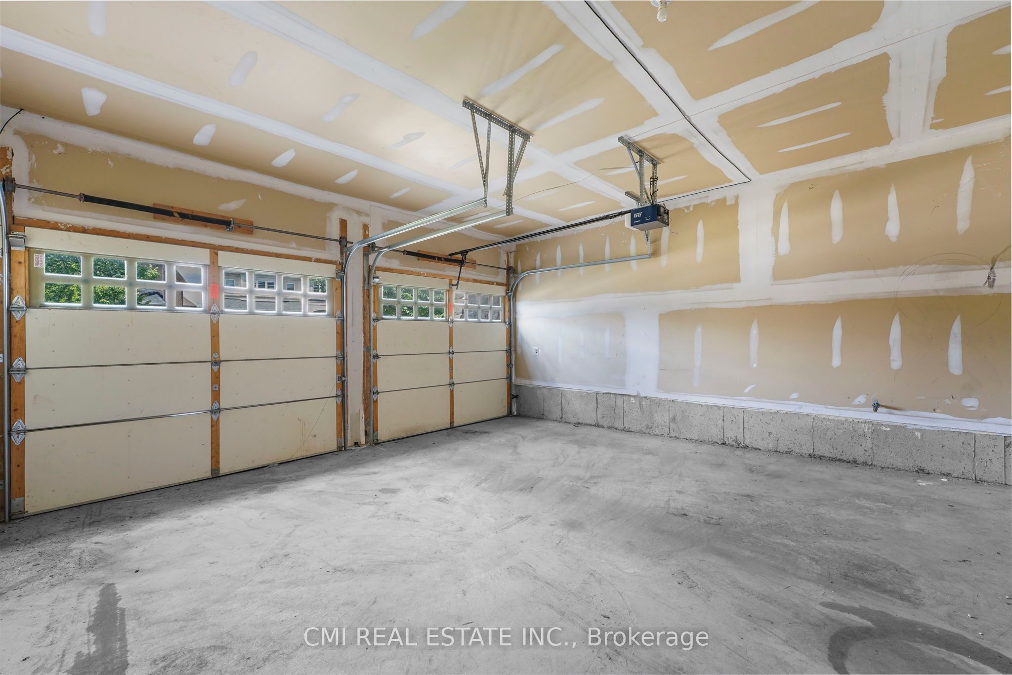 5 Decorso Drive N Property Photo 48