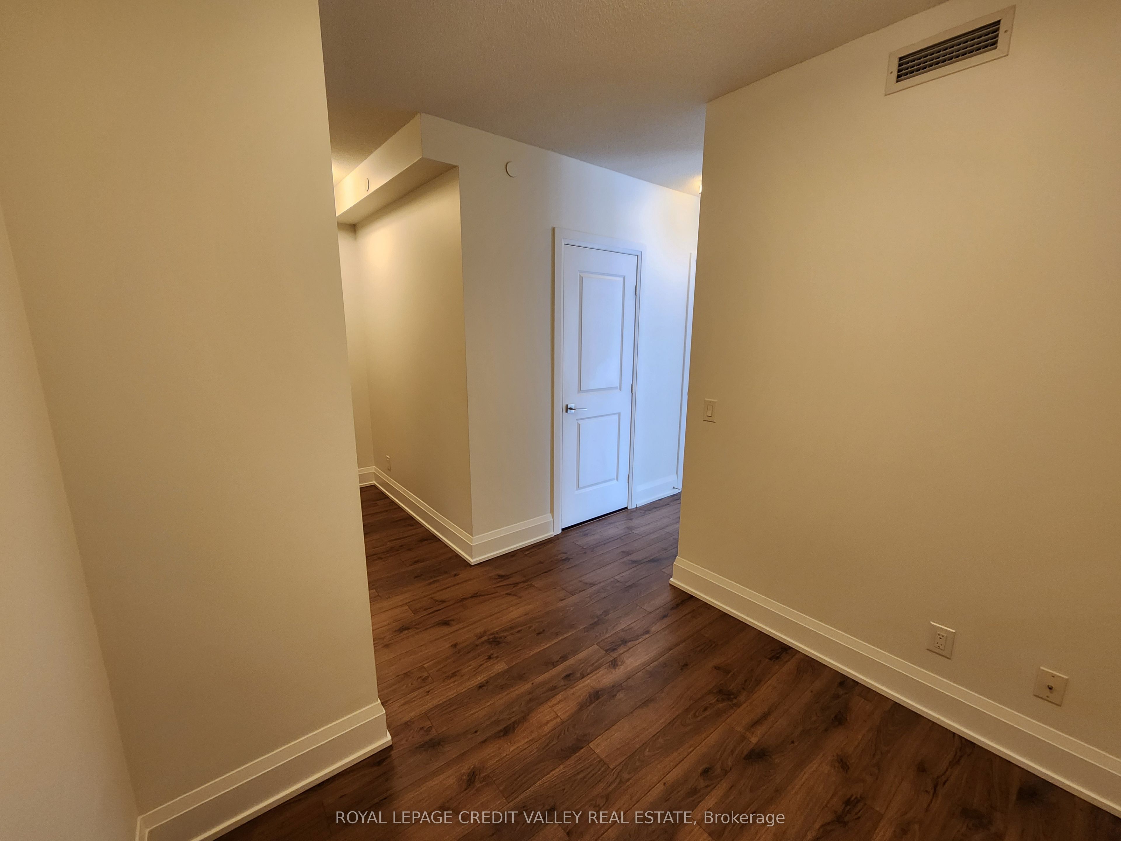 1 Old Mill Drive 126 Property Photo 20
