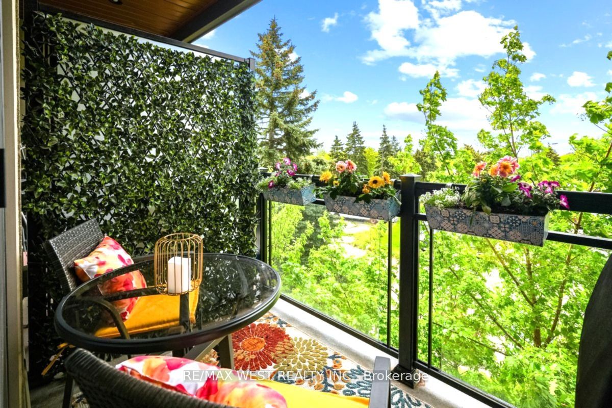 570 Lolita Gardens 345 Property Photo 10