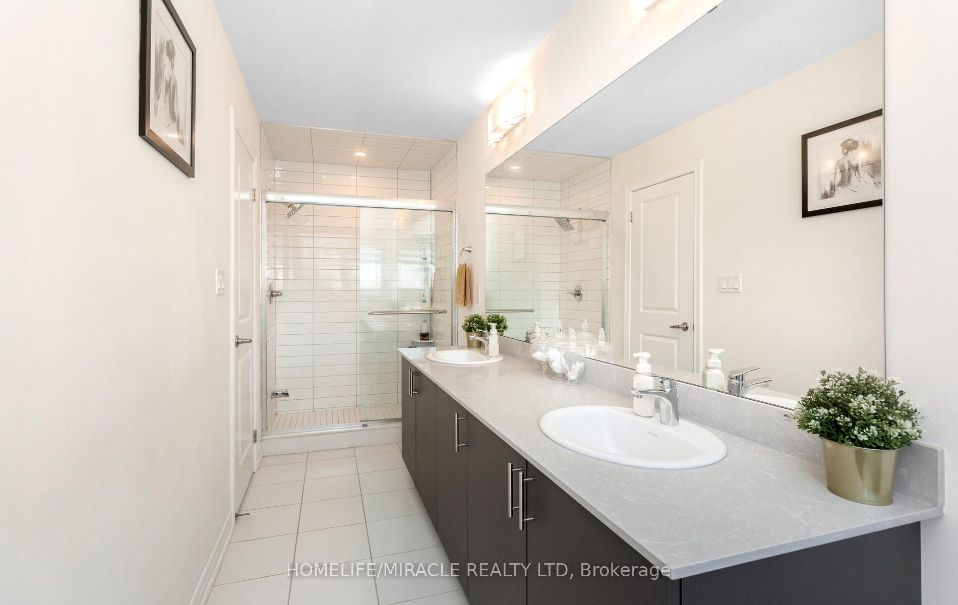 609 Beam Court Property Photo 23