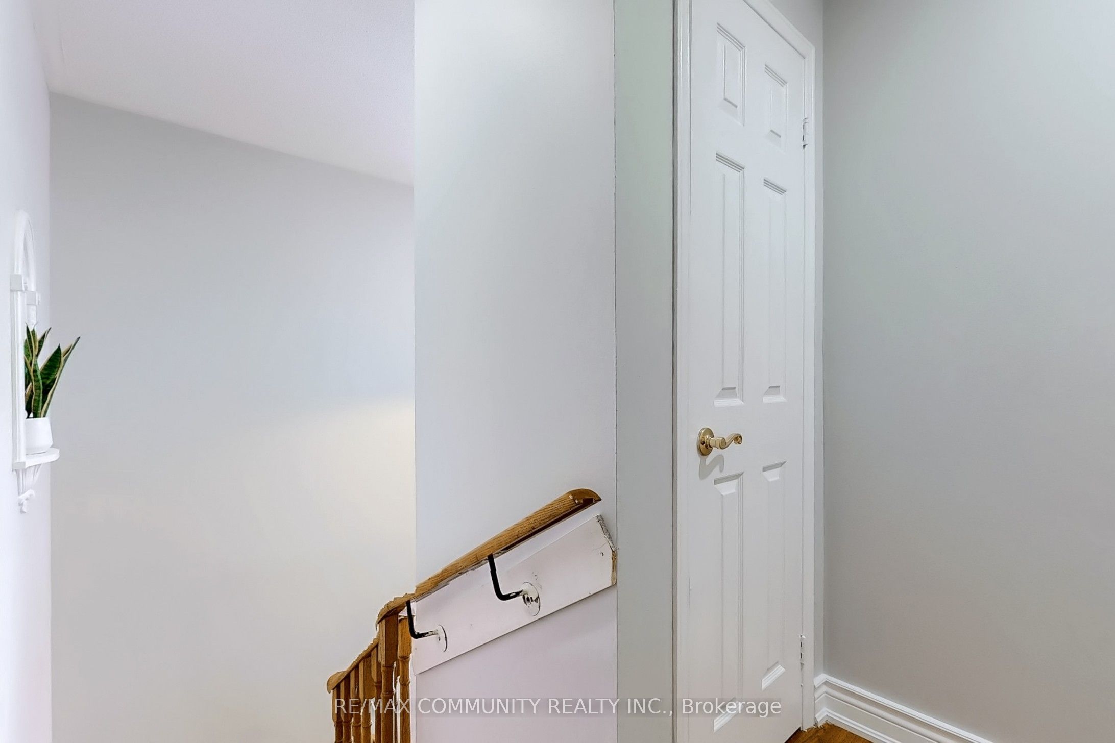 65 Creditstone Road Property Photo 14