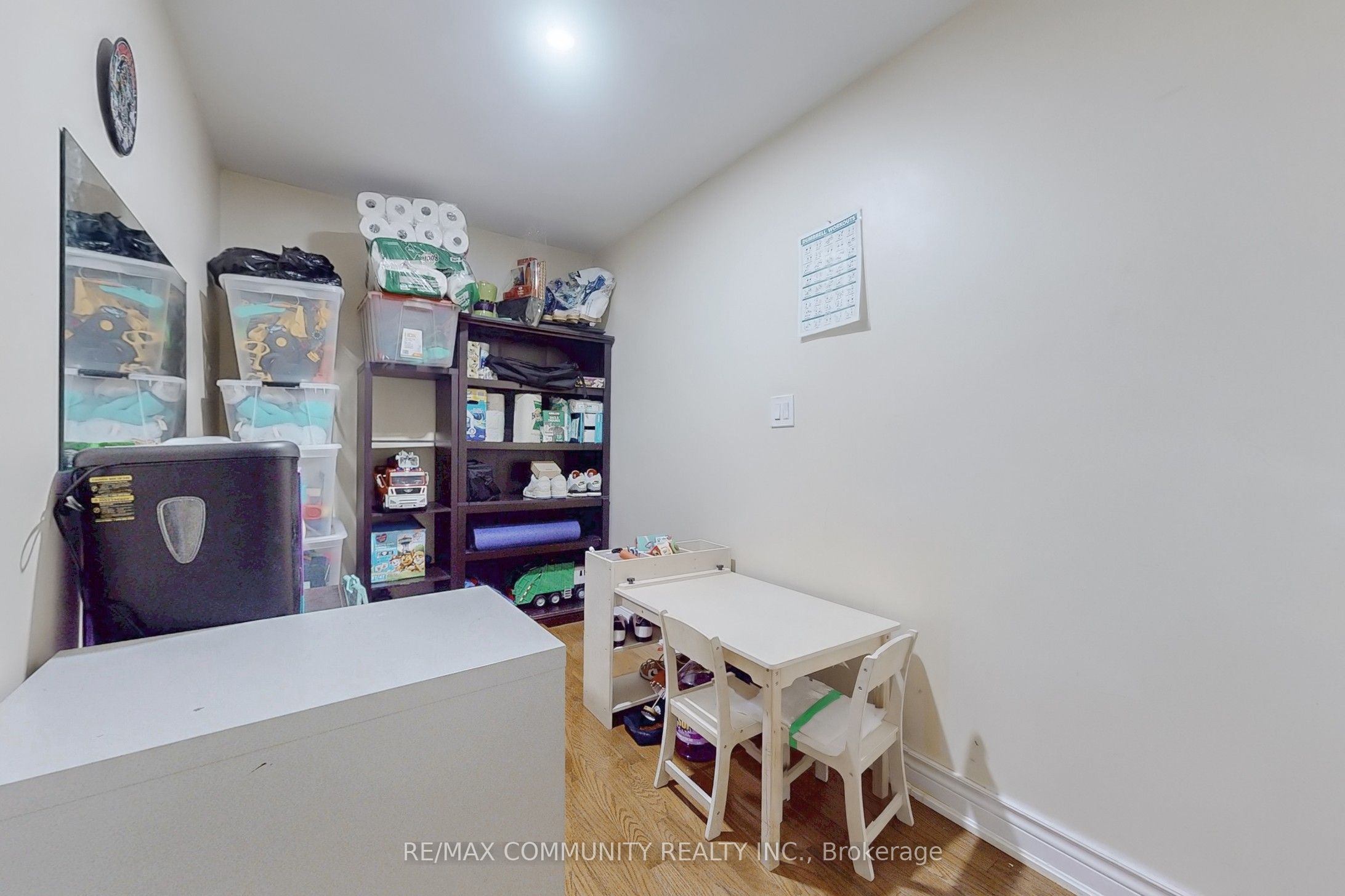 65 Creditstone Road Property Photo 32