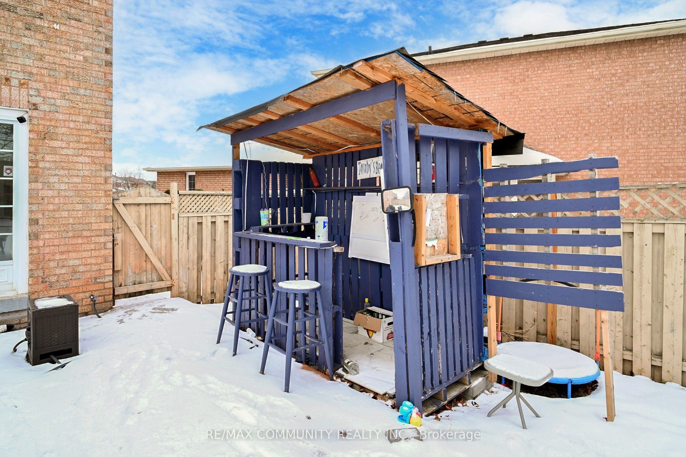65 Creditstone Road Property Photo 45