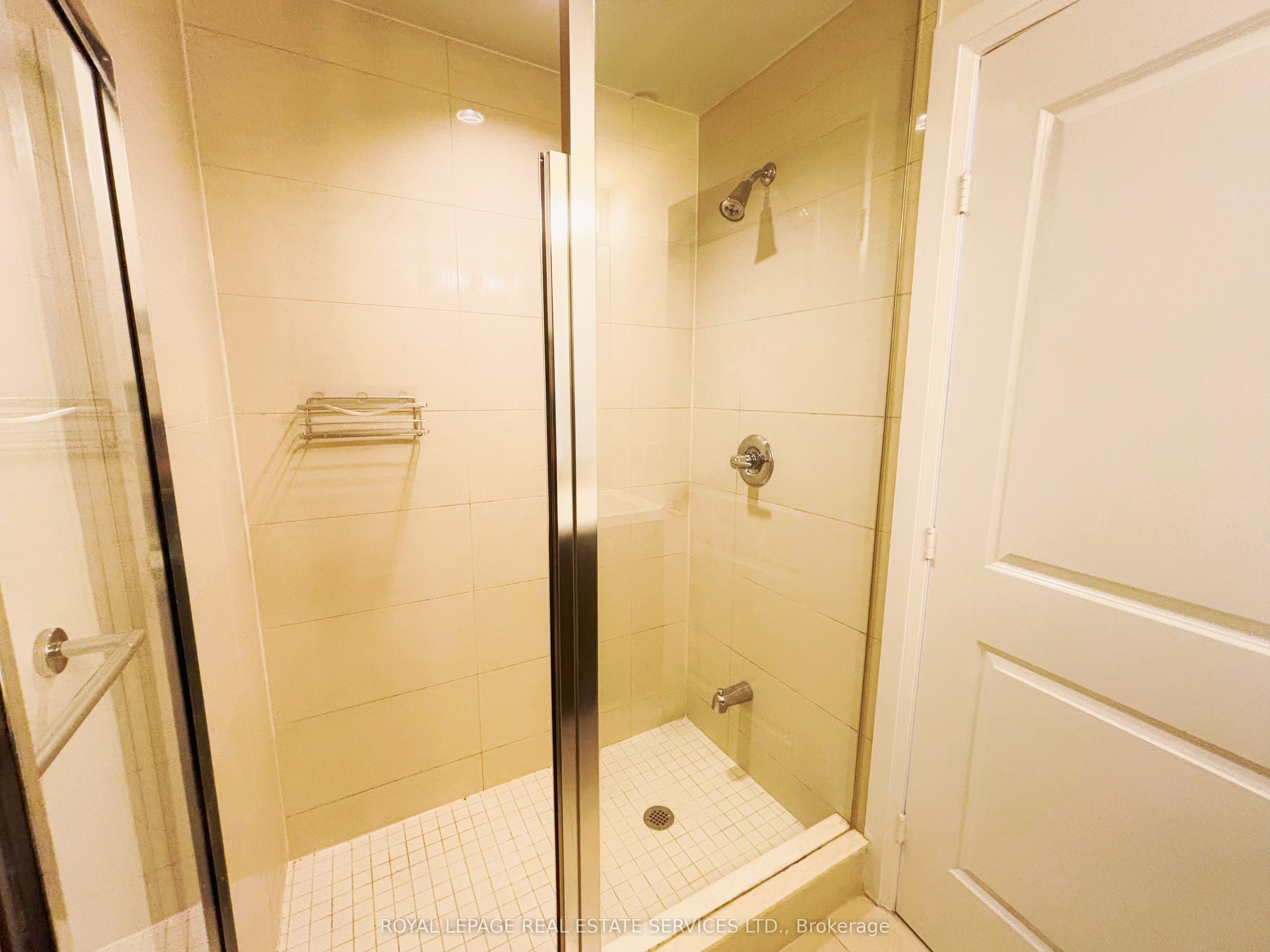 2 Old Mill Drive 426 Property Photo 14