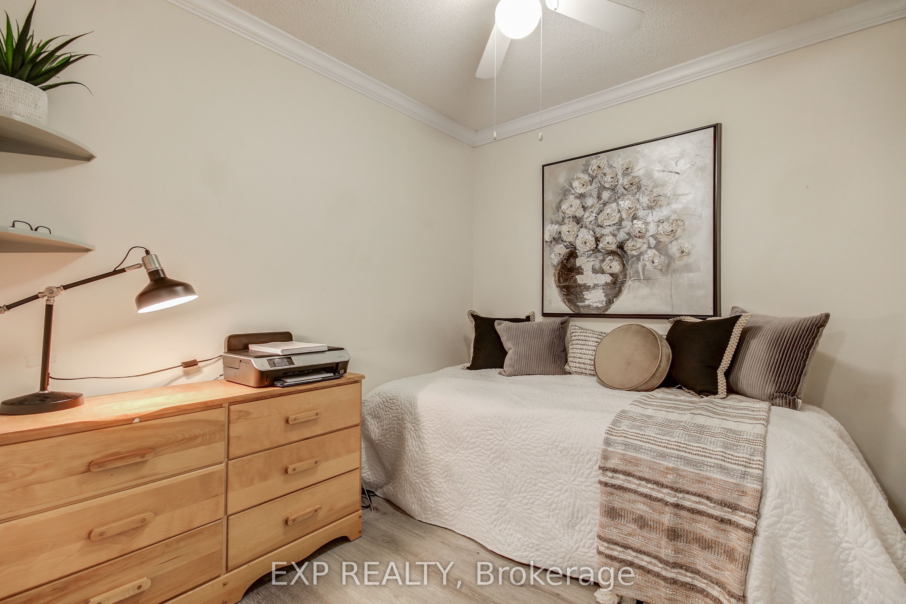 100 Burloak Drive 1409 Property Photo 7