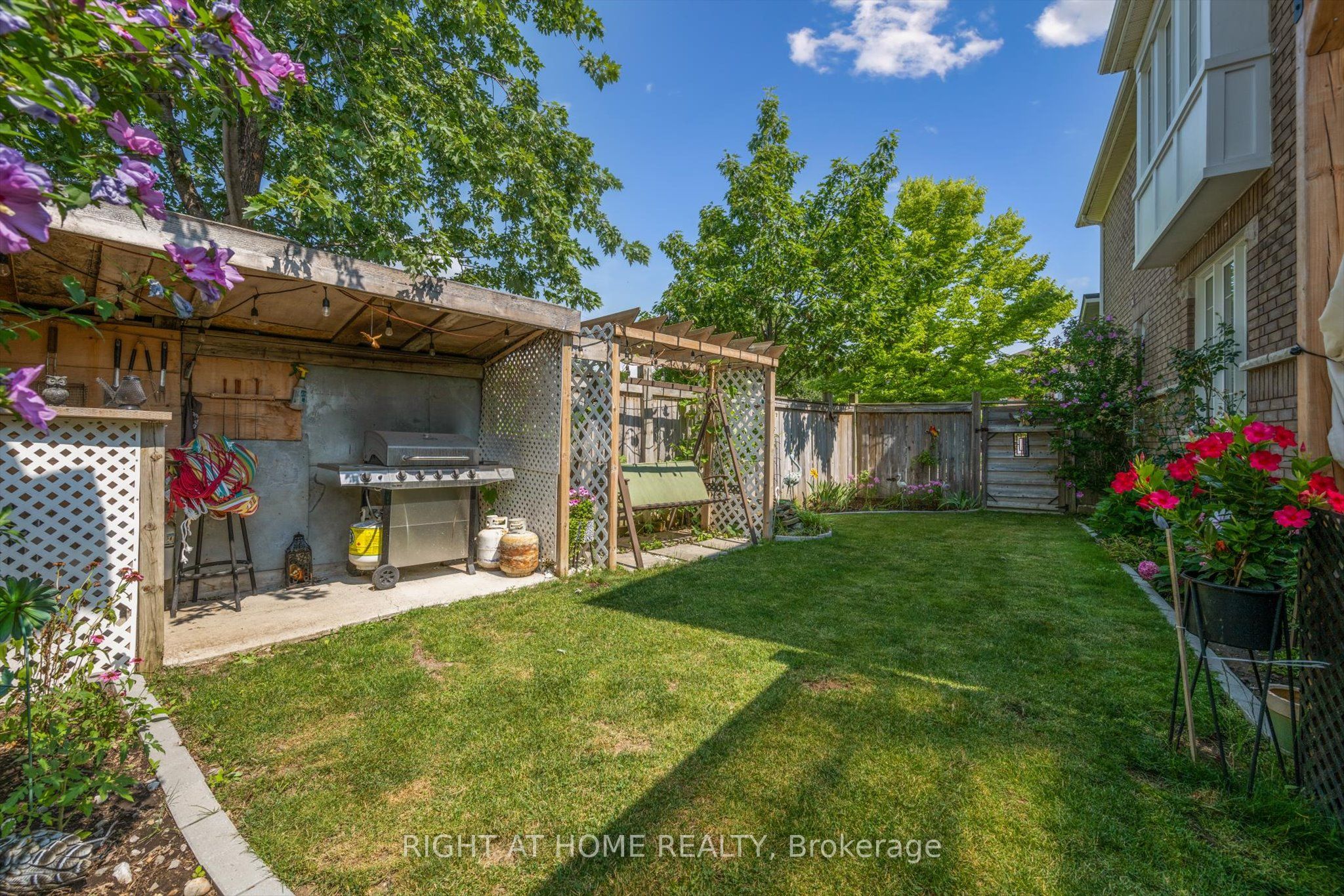 14 Joywill Court Property Photo 36