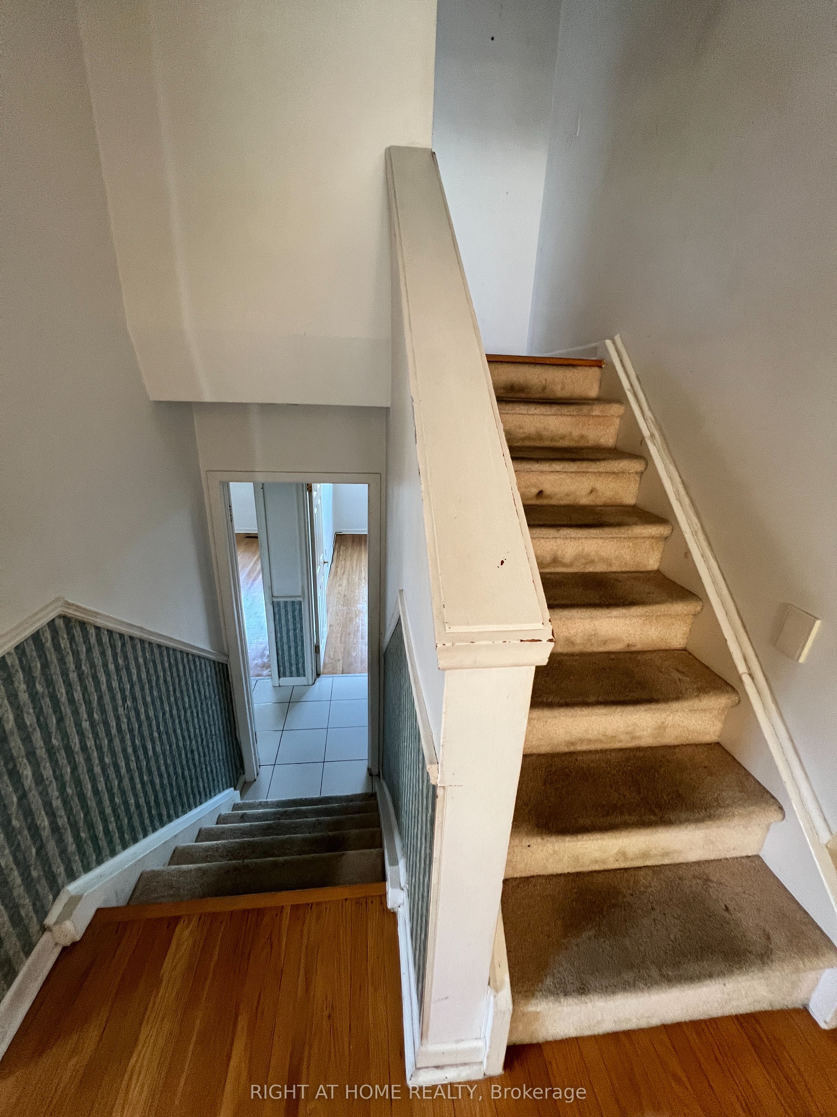 21 Featherwood Place Property Photo 8