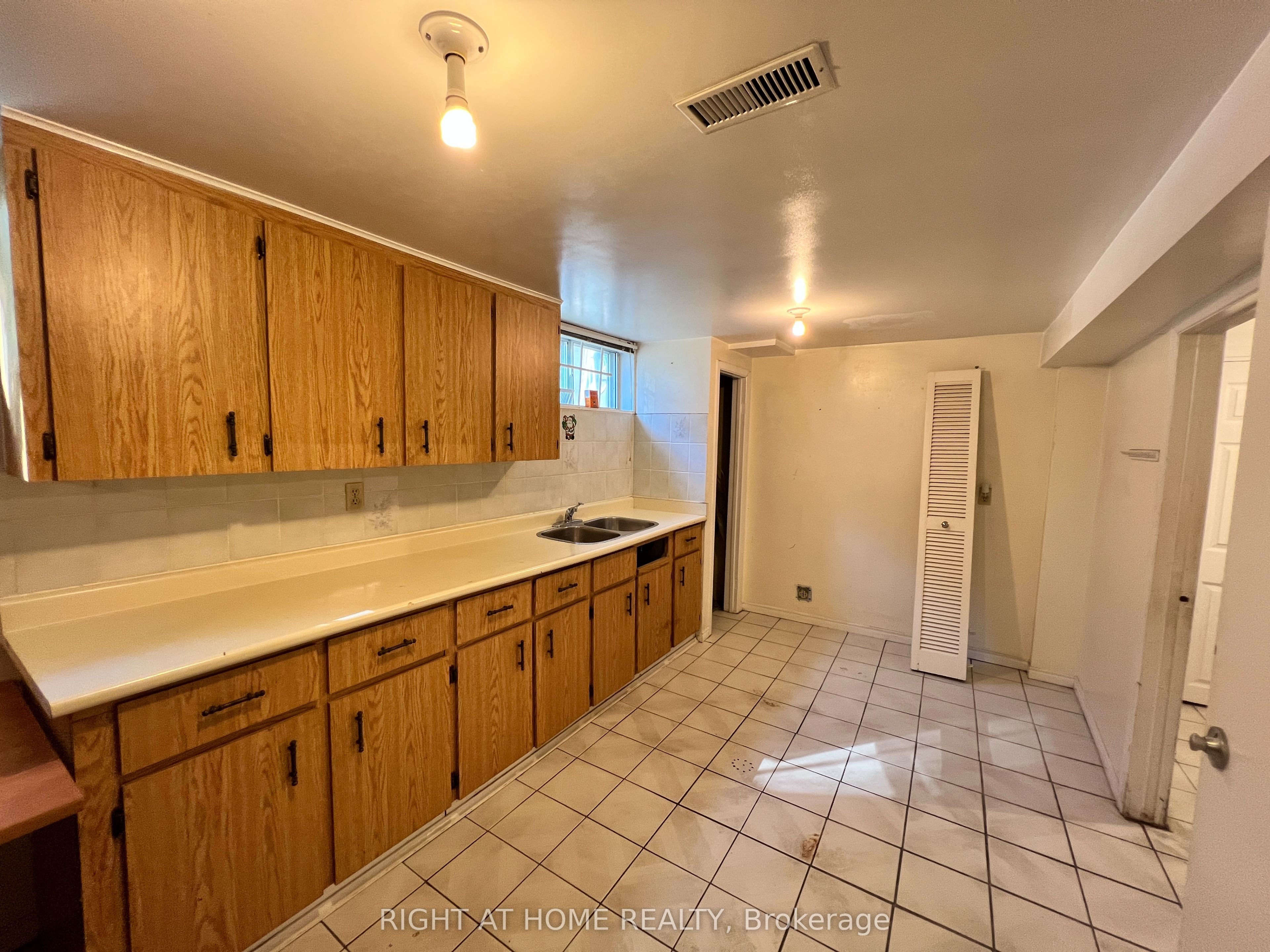 21 Featherwood Place Property Photo 10