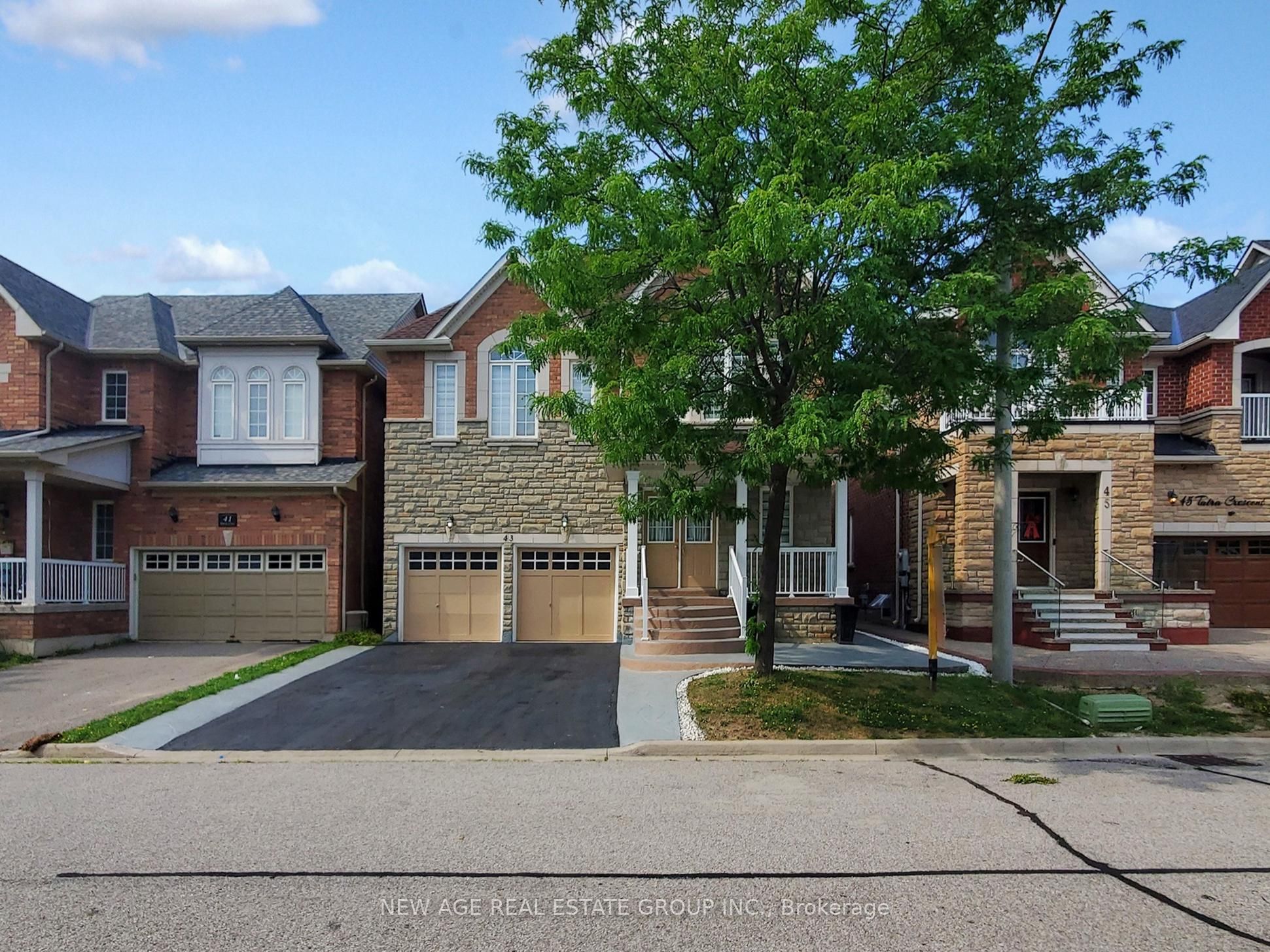 43 Tatra Cres Property Photo 1