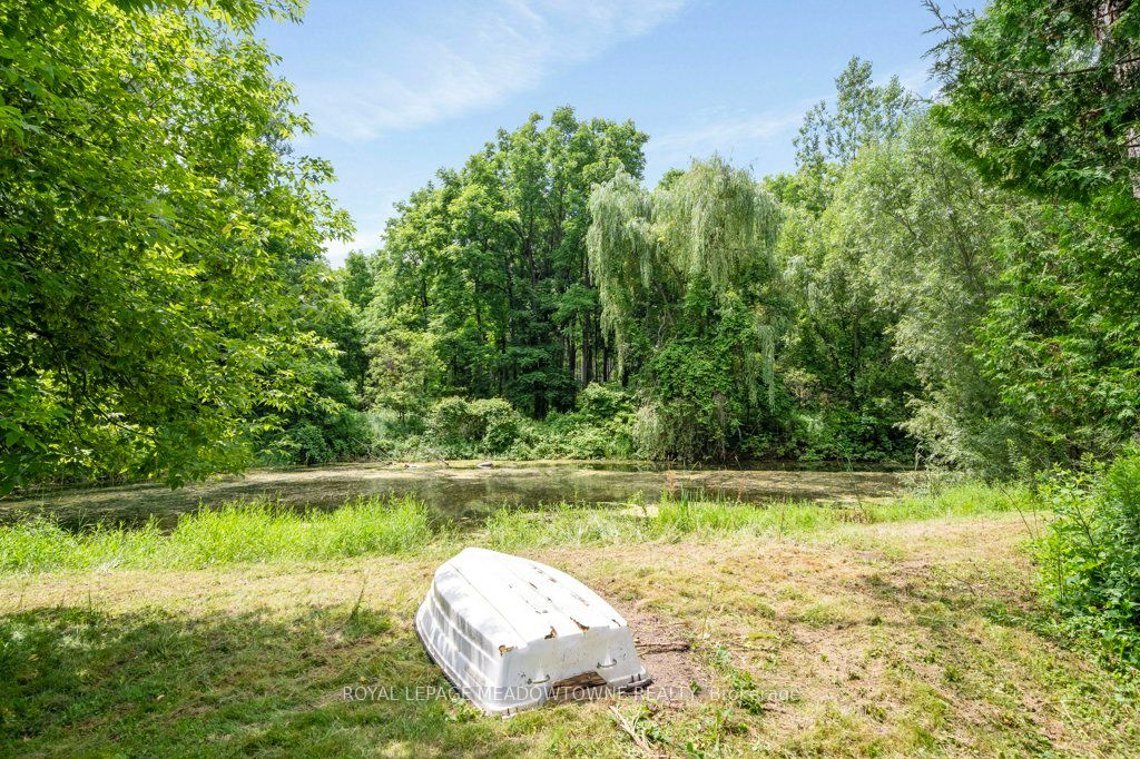 5595 25 Side Road Property Photo 41