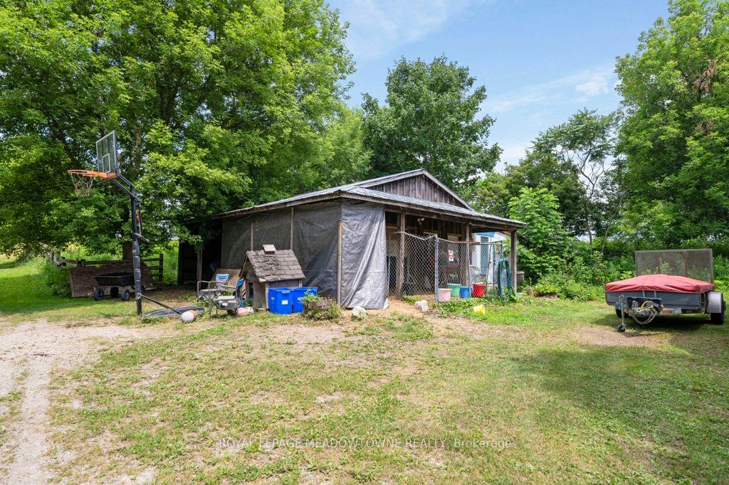 5595 25 Side Road Property Photo 46