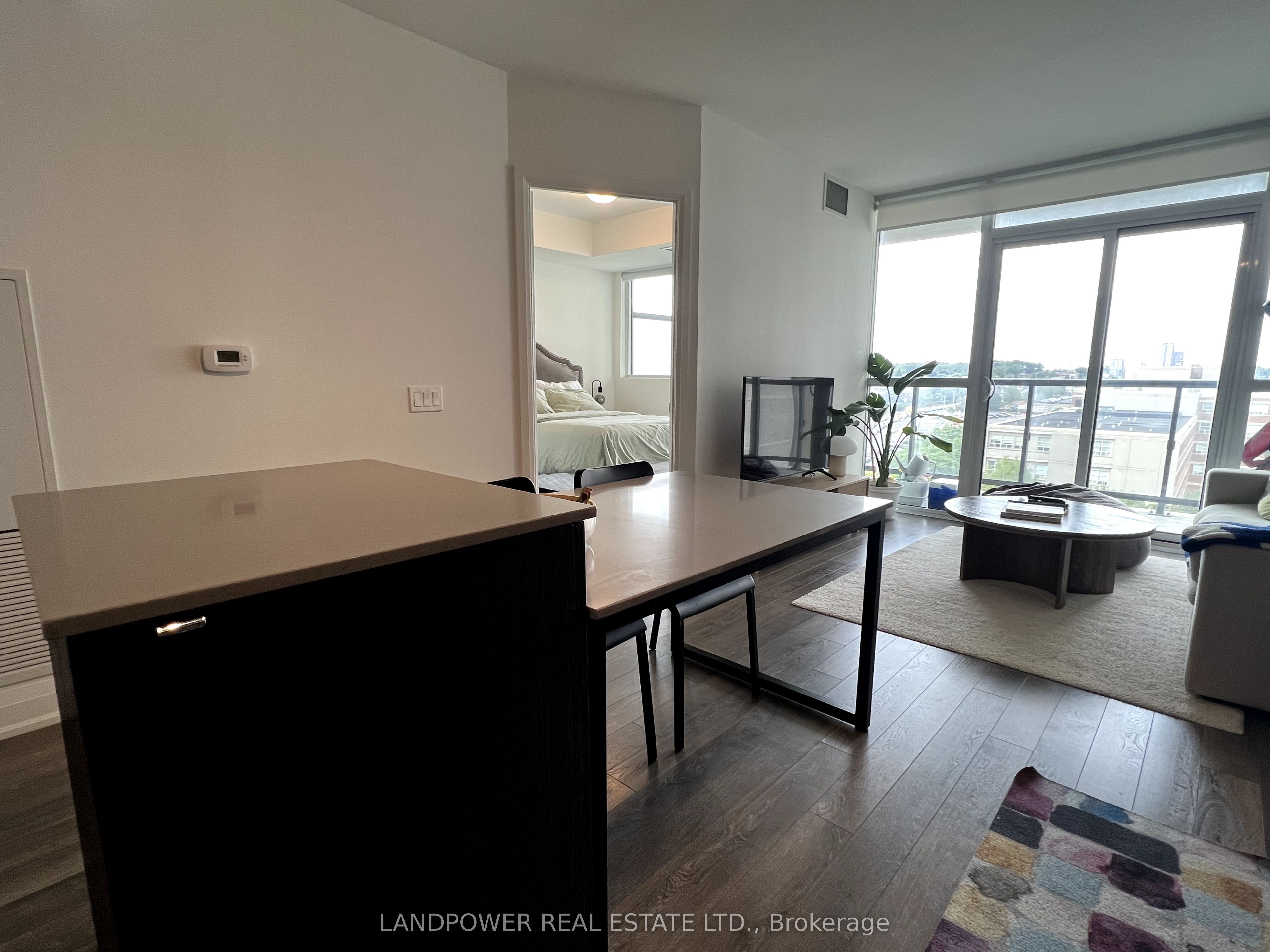 1461 Lawrence Avenue W 908 Property Photo 15