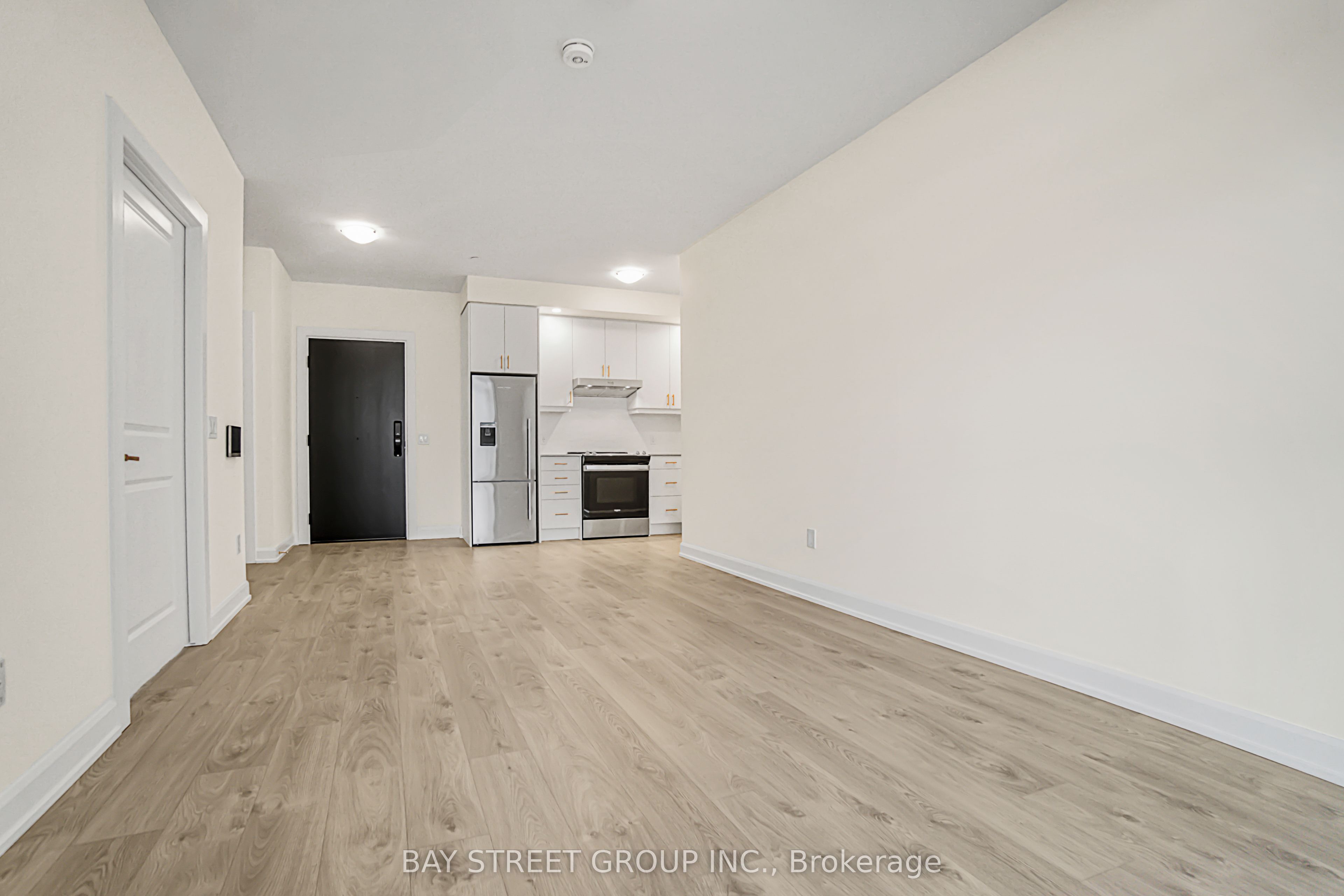3220 William Coltson Avenue 602 Property Photo 24