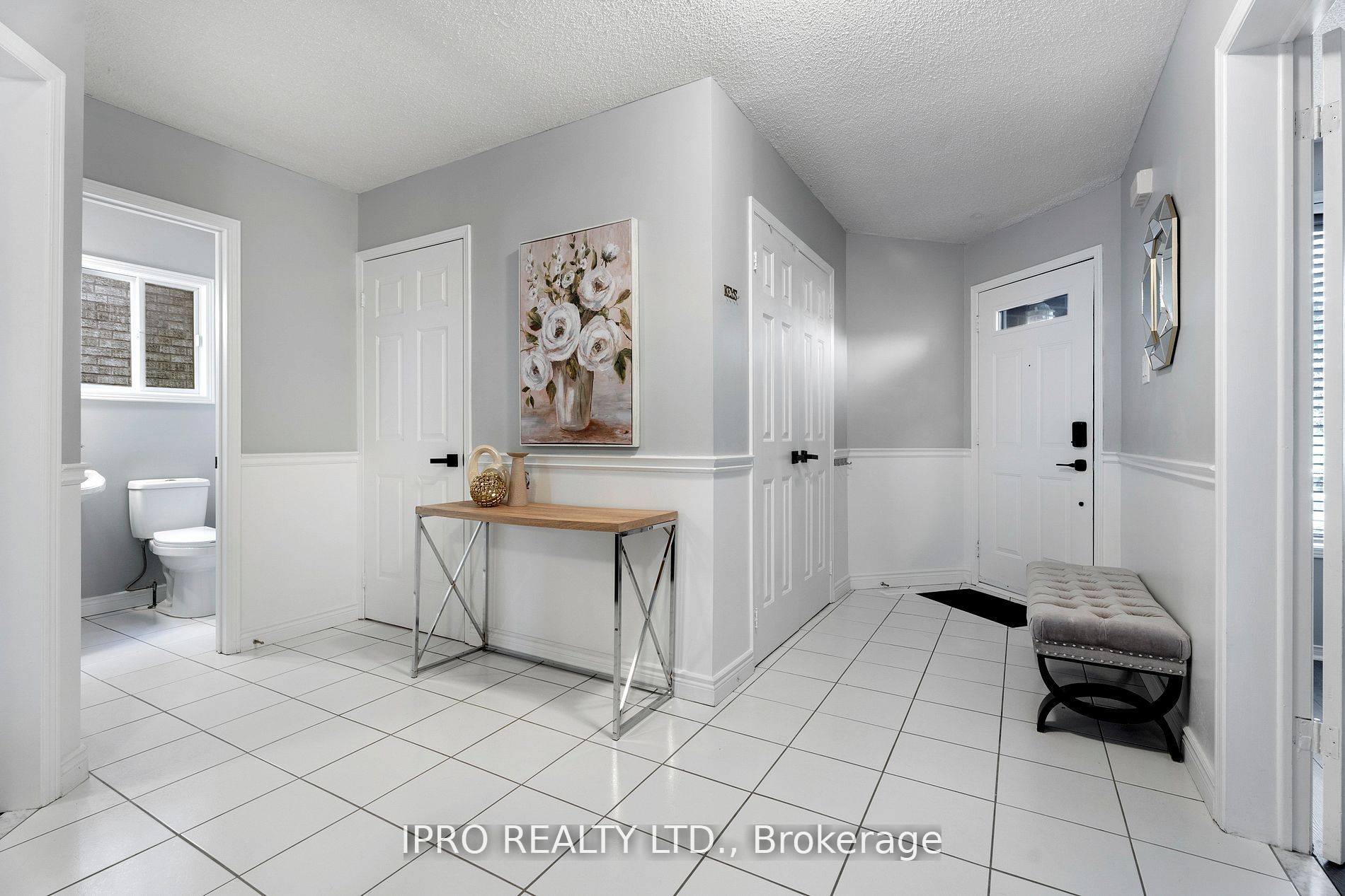 6070 Prairie Circle Property Photo 6