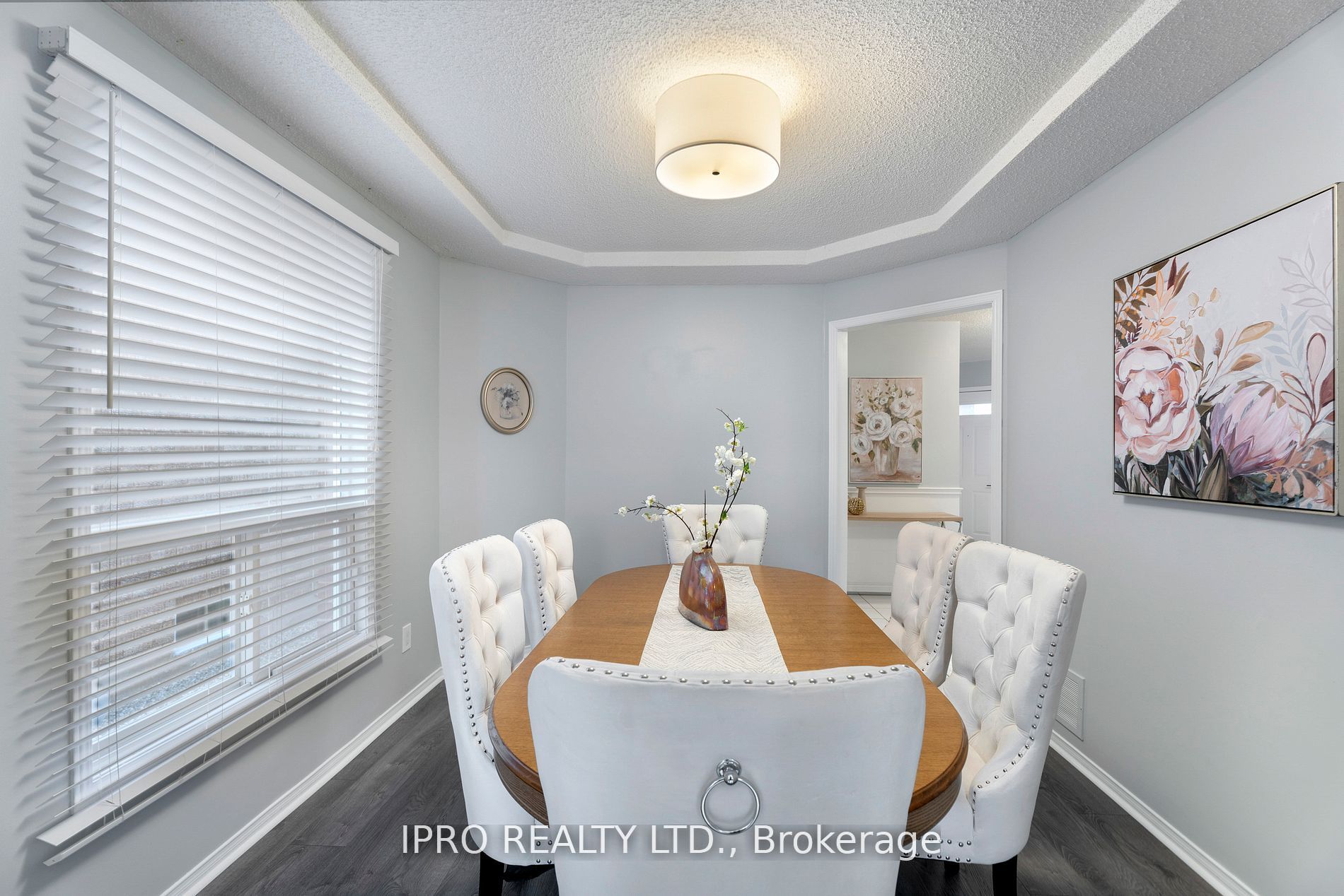 6070 Prairie Circle Property Photo 8