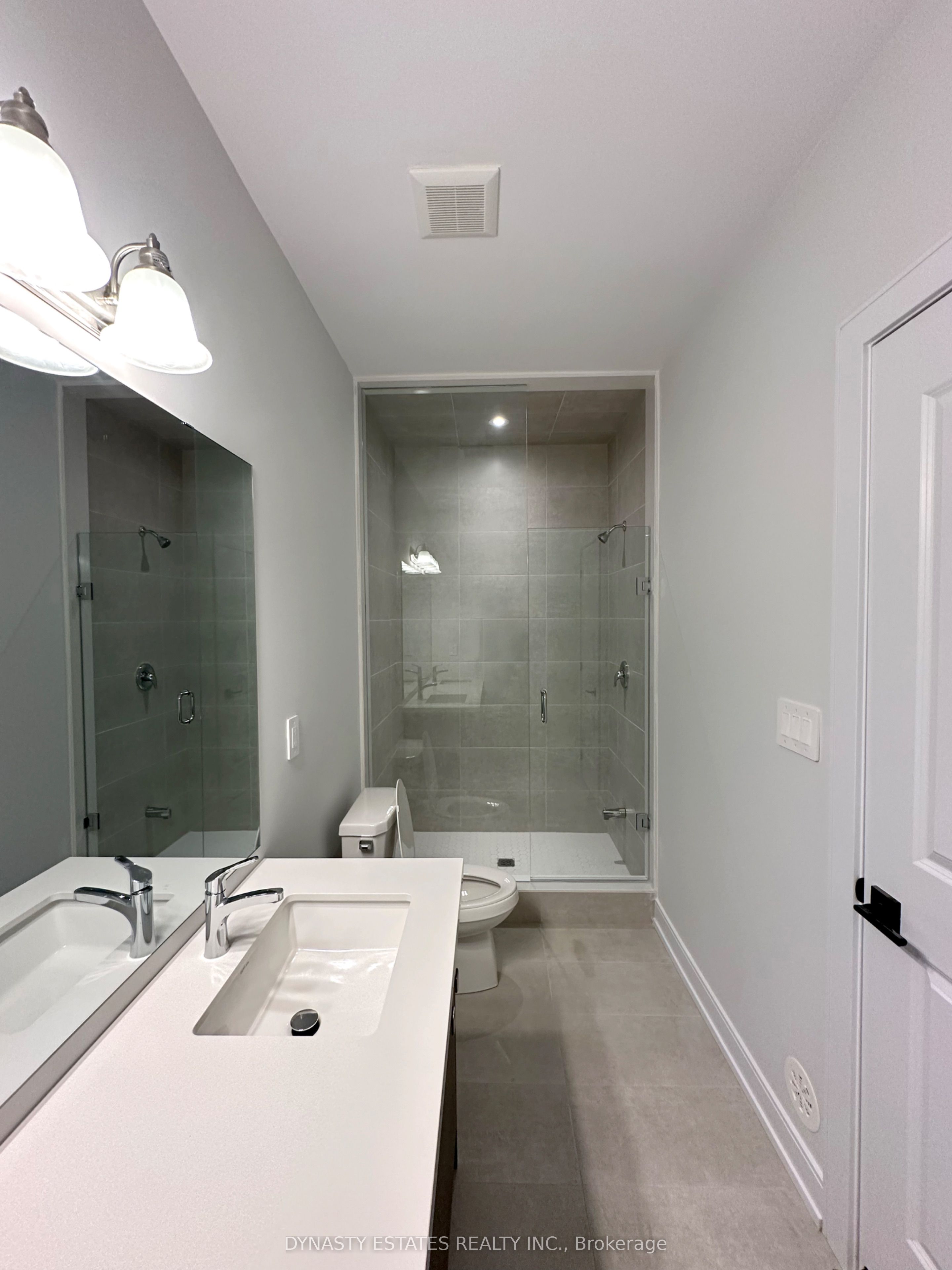 5947 Saigon Street Property Photo 23