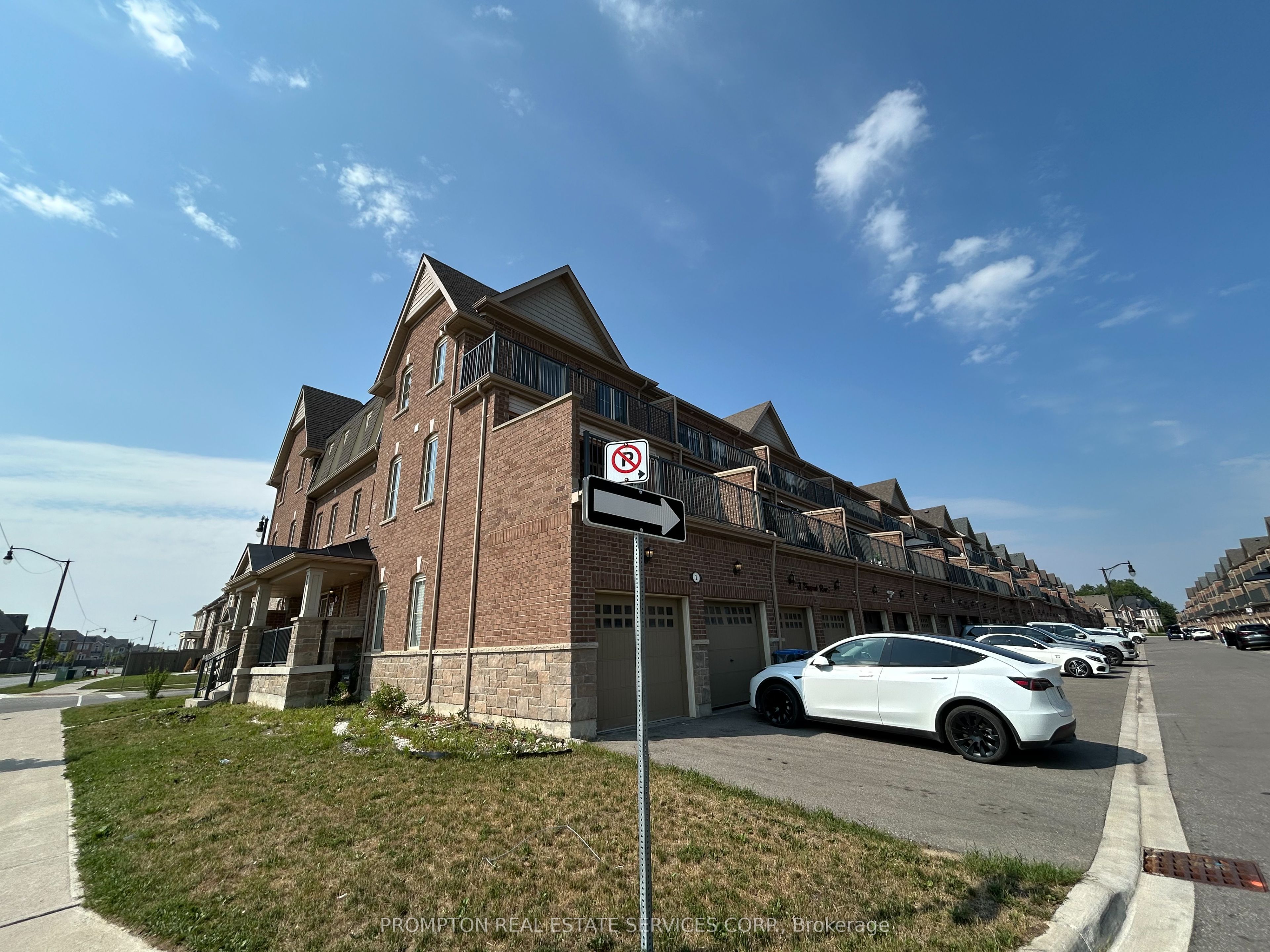 1 Fresnel Rd Property Photo 1