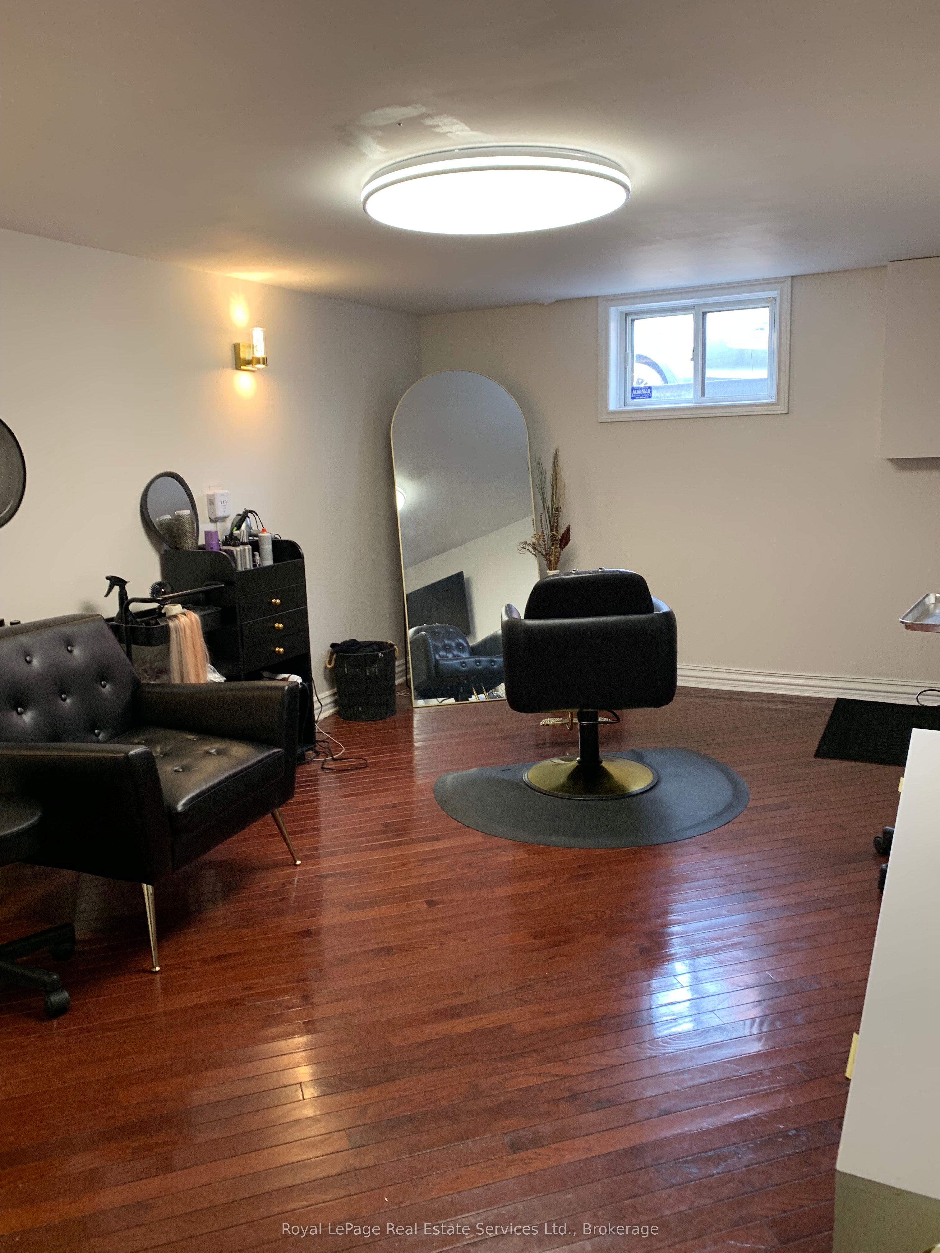 197 Broadway St Property Photo 12