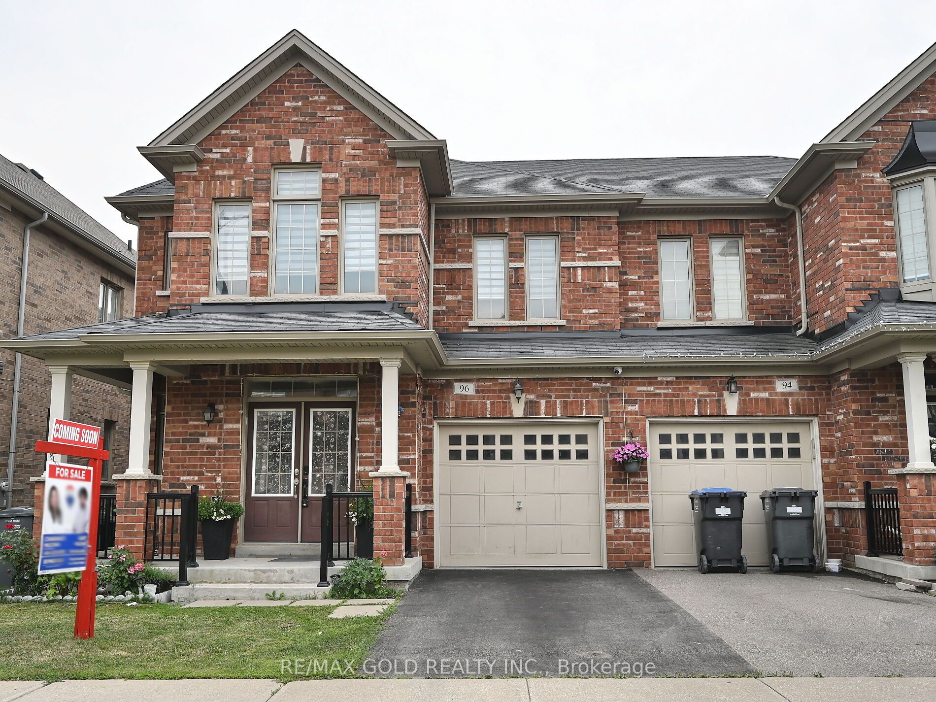 96 Ledger Point Cres Property Photo 1