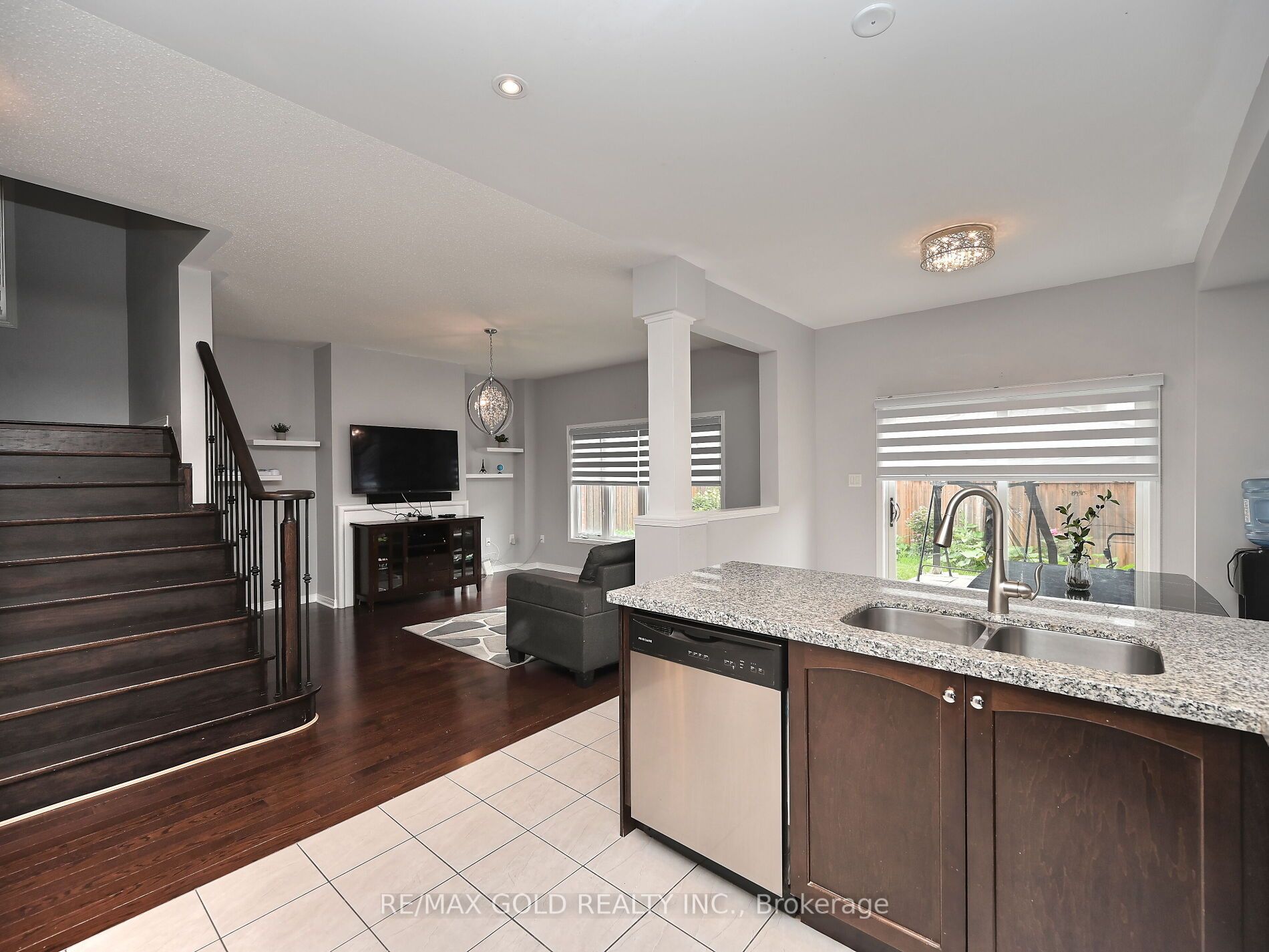 96 Ledger Point Cres Property Photo 16