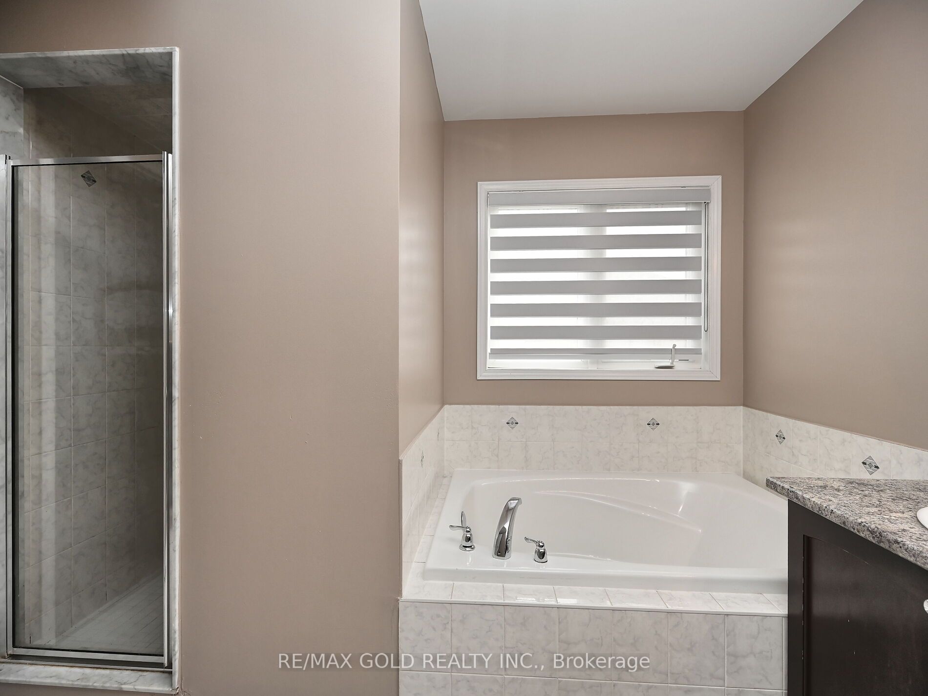96 Ledger Point Cres Property Photo 27