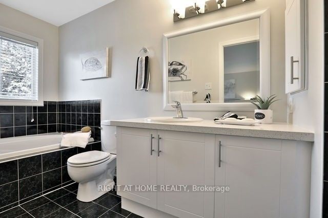 1269 Brillinger St Property Photo 11