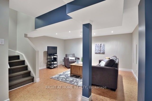 1269 Brillinger St Property Photo 14