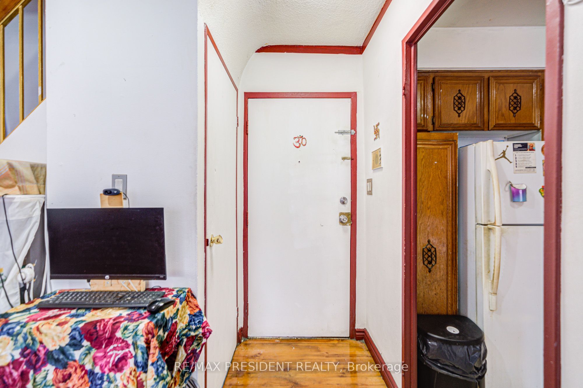 10 Eddystone Avenue 250 Property Photo 7