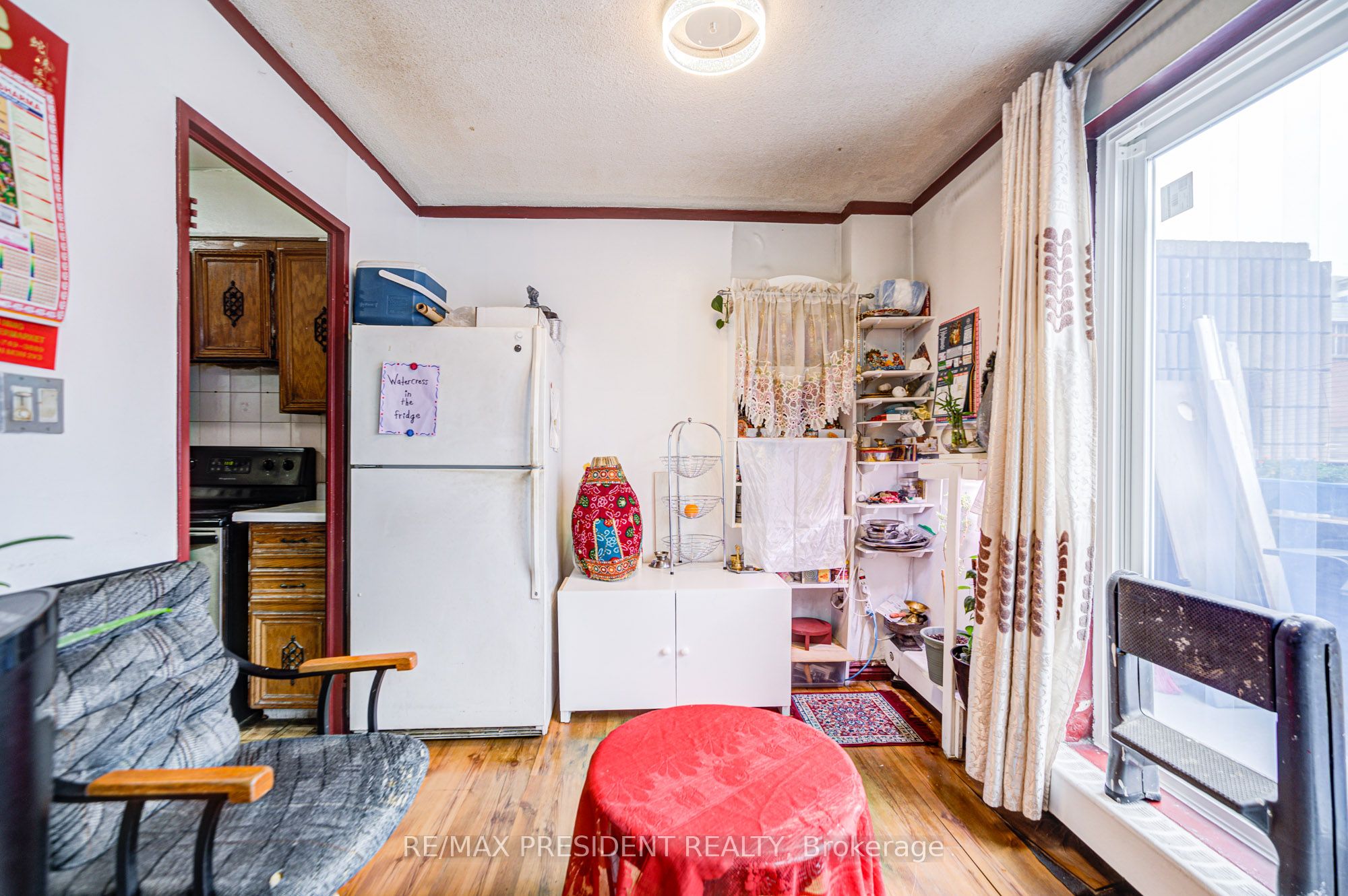 10 Eddystone Avenue 250 Property Photo 18