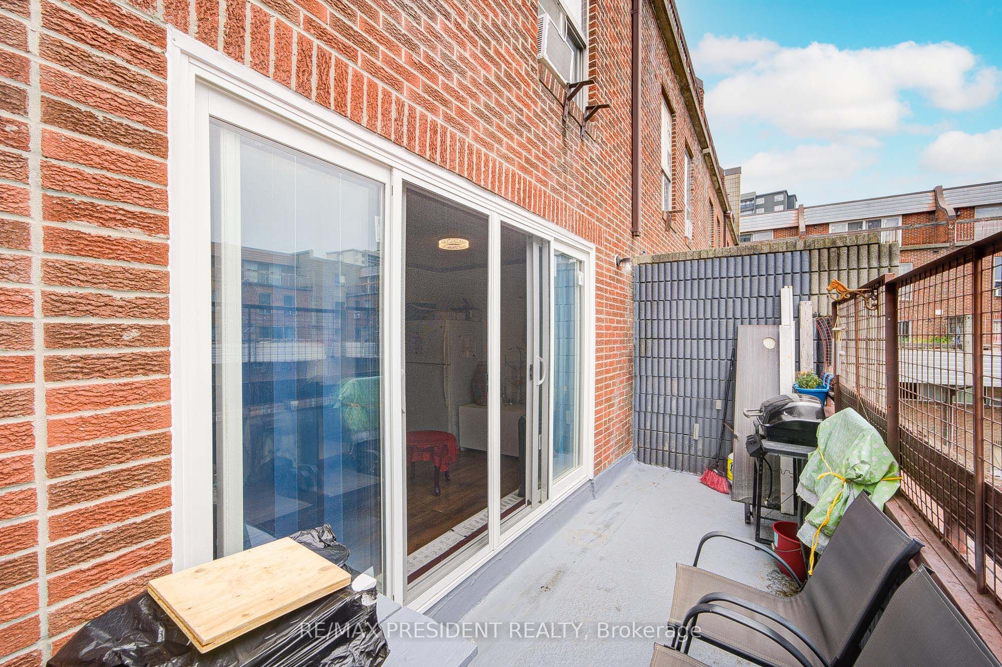 10 Eddystone Avenue 250 Property Photo 25
