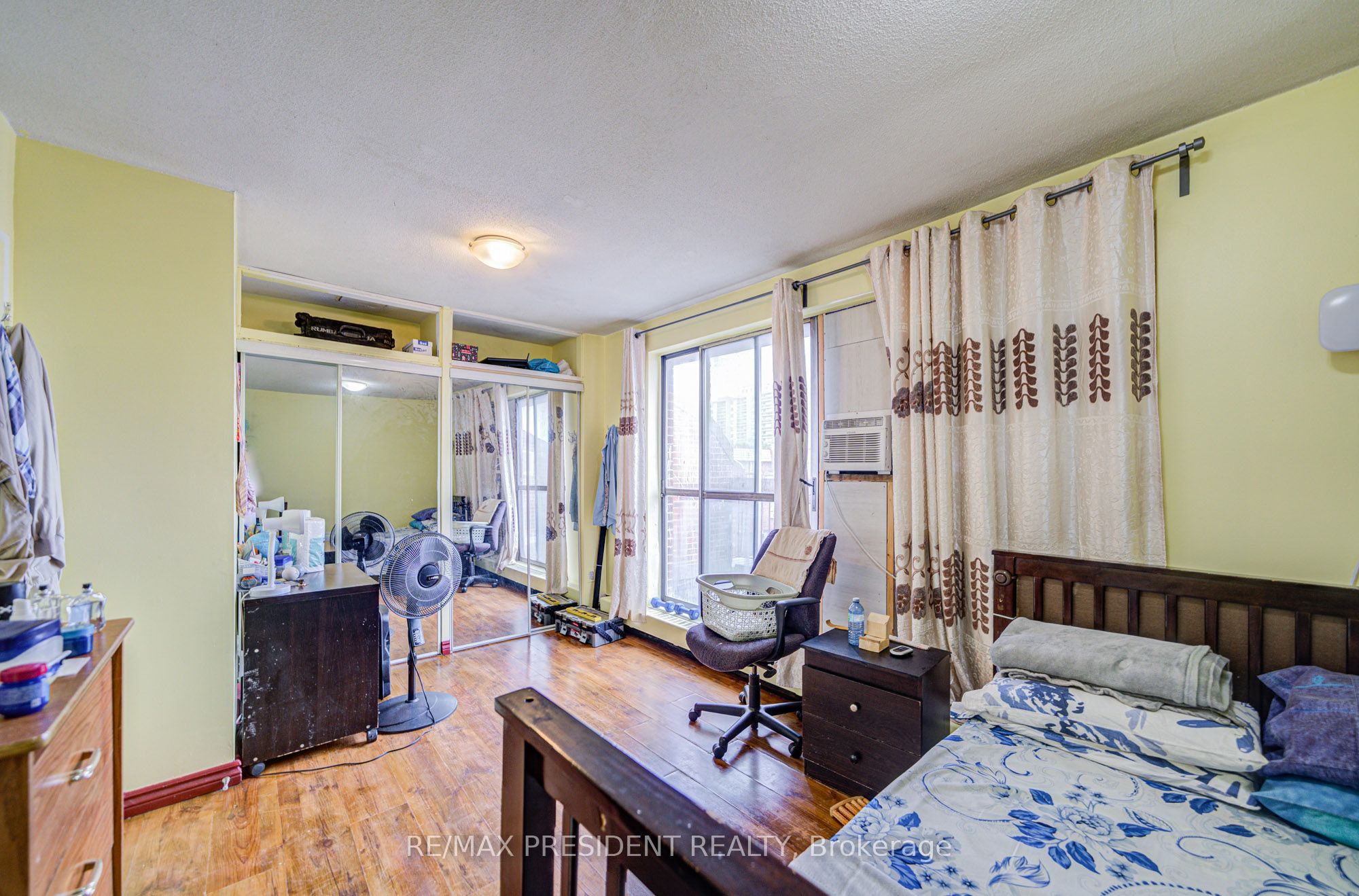 10 Eddystone Avenue 250 Property Photo 37