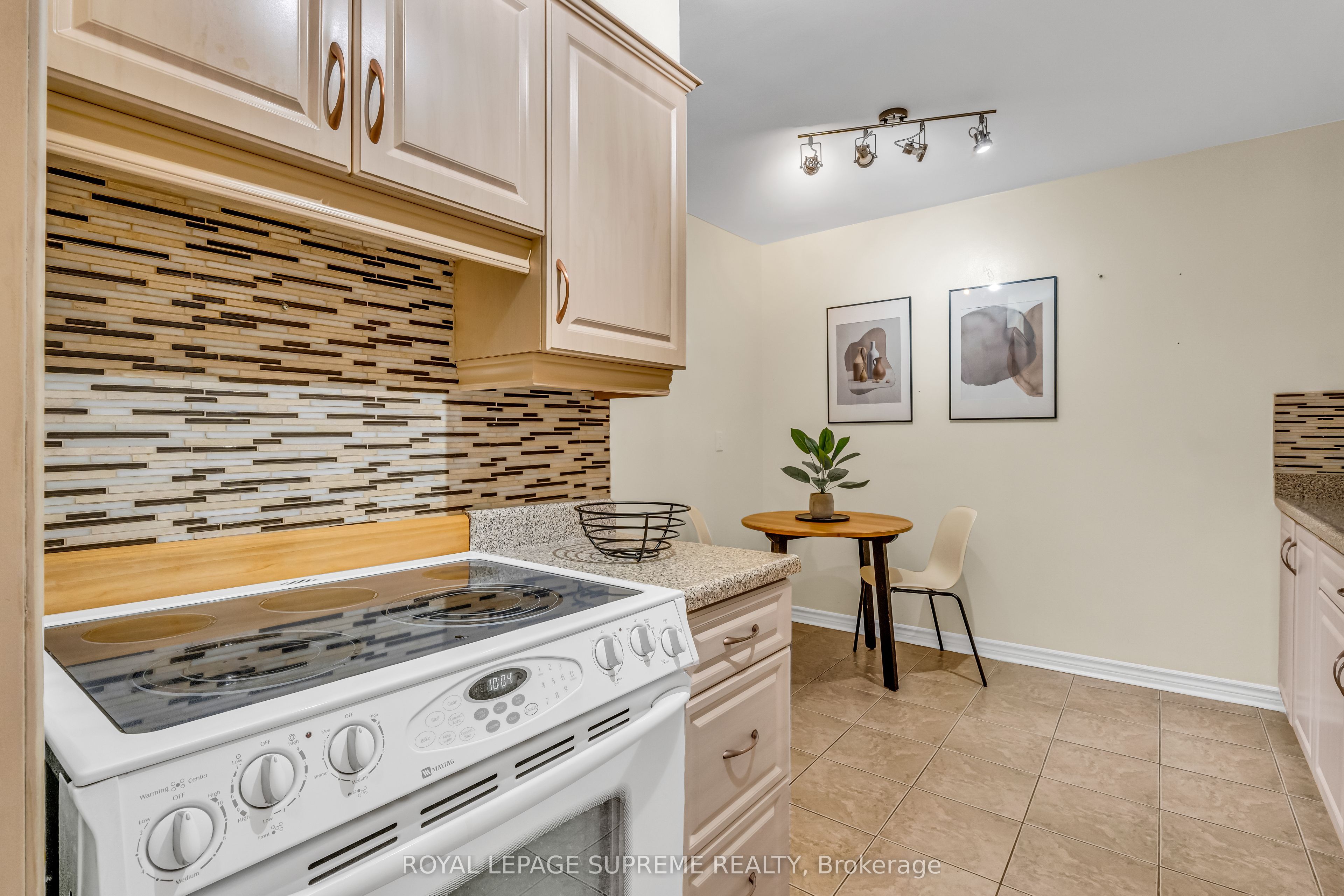 85 Emmett Avenue 610 Property Photo 4