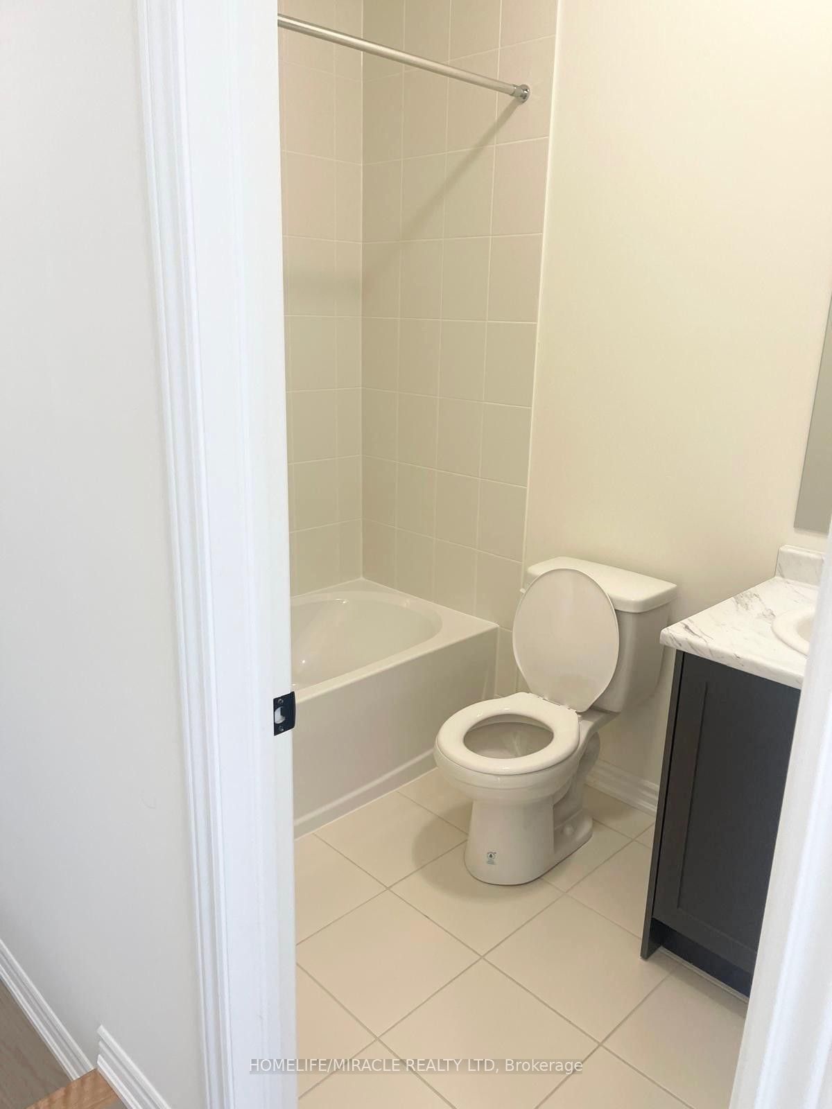 12 Nelles Way Property Photo 10