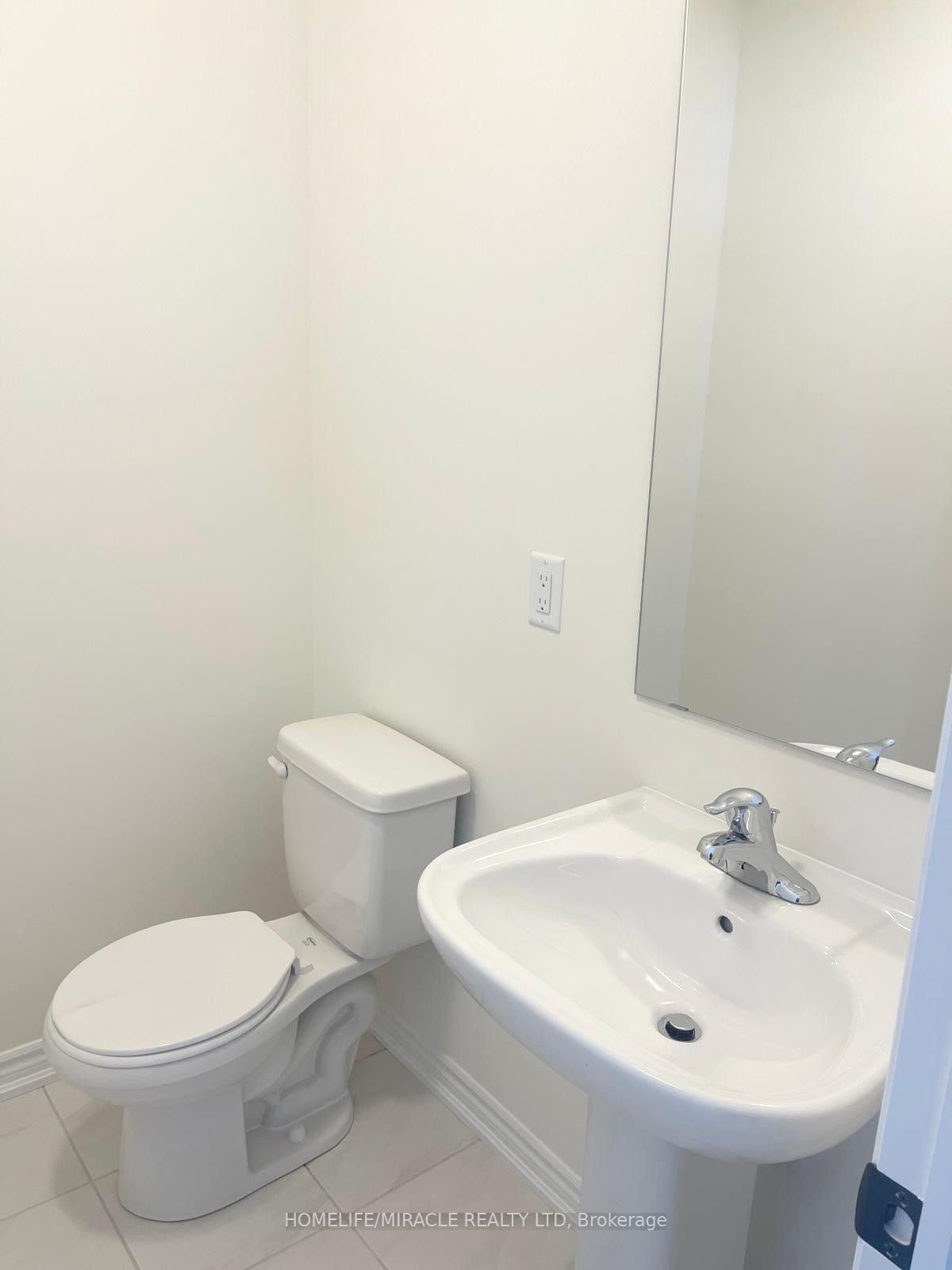 12 Nelles Way Property Photo 27