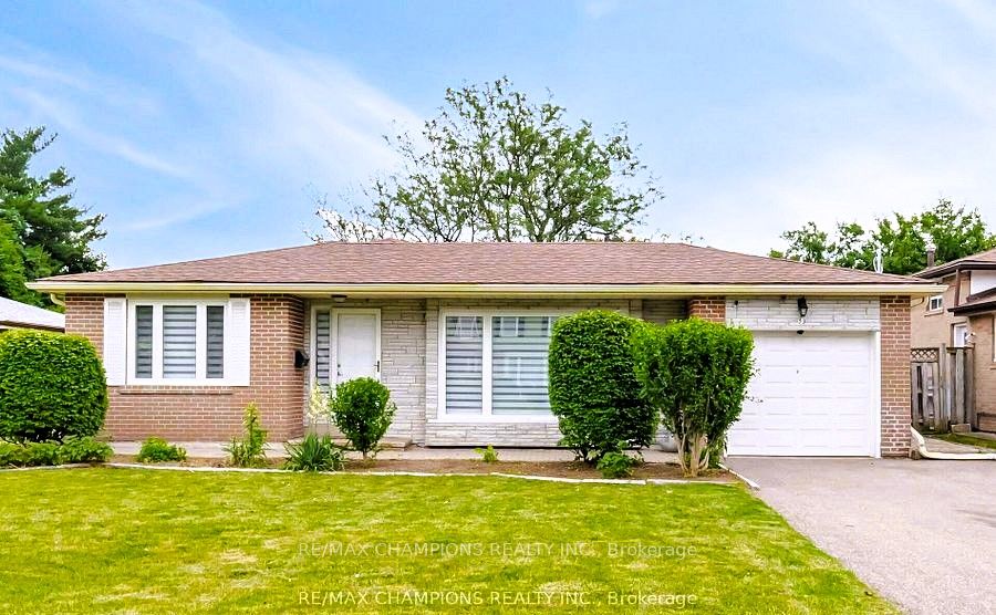 53 Beechwood Cres Property Photo 1