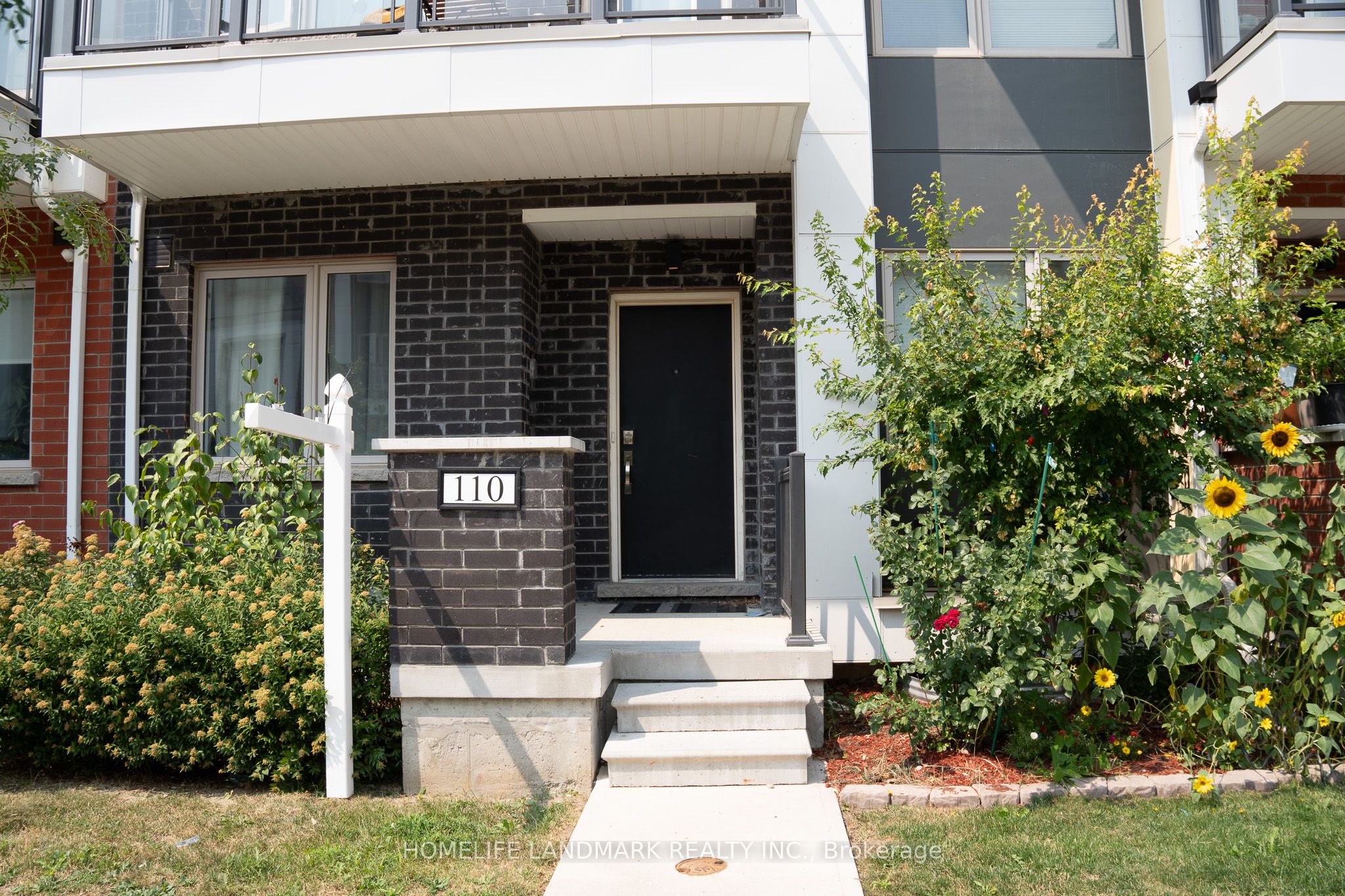 110 William Duncan Road Property Photo 1