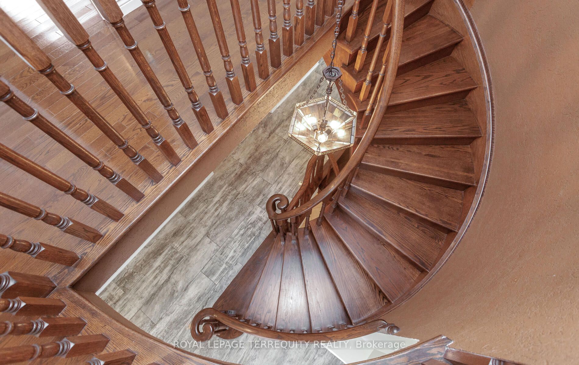 5839 Fieldon Road Property Photo 23